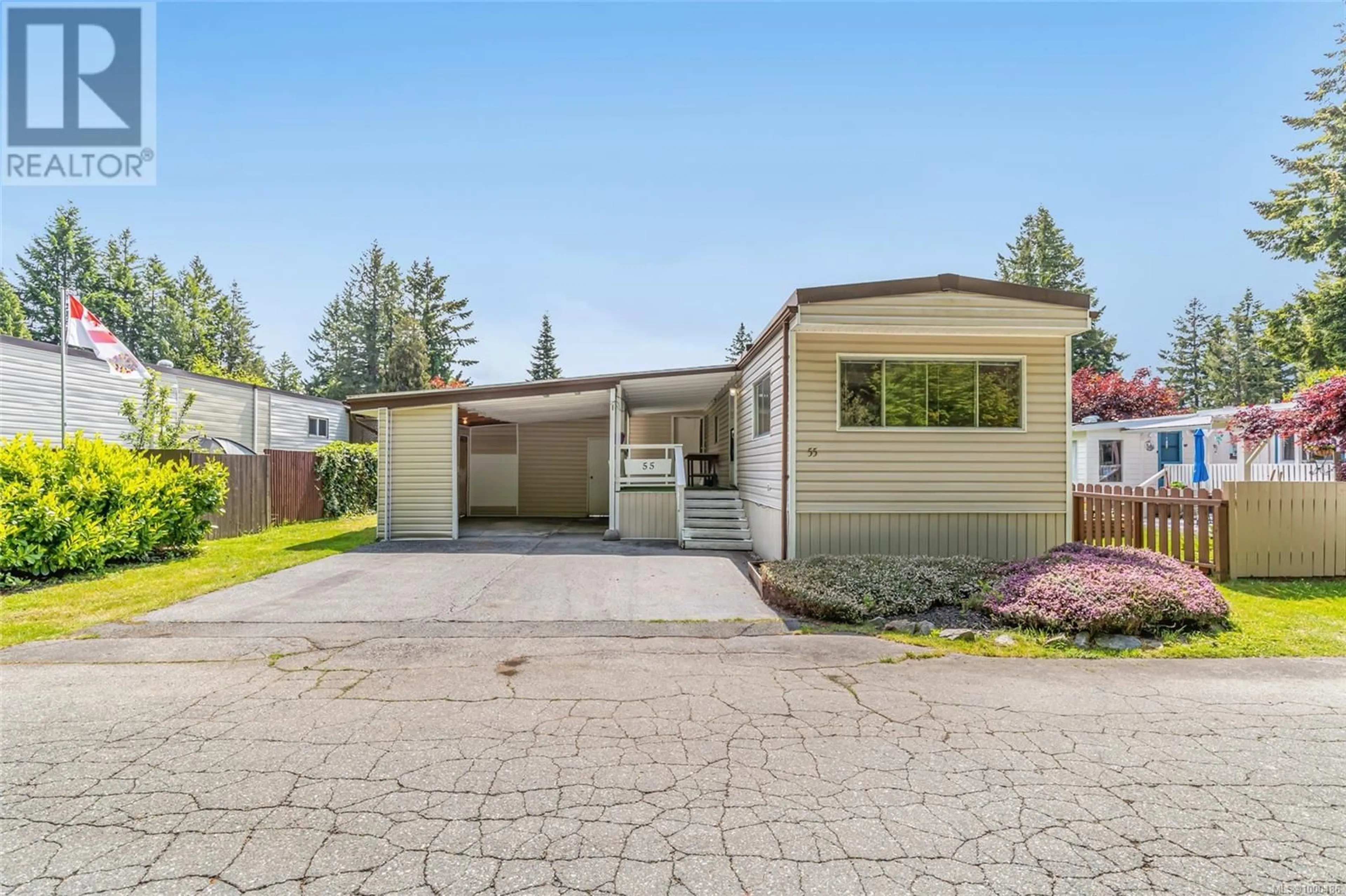 Home with vinyl exterior material, street for 55 - 5854 TURNER ROAD, Nanaimo British Columbia V9T2N6