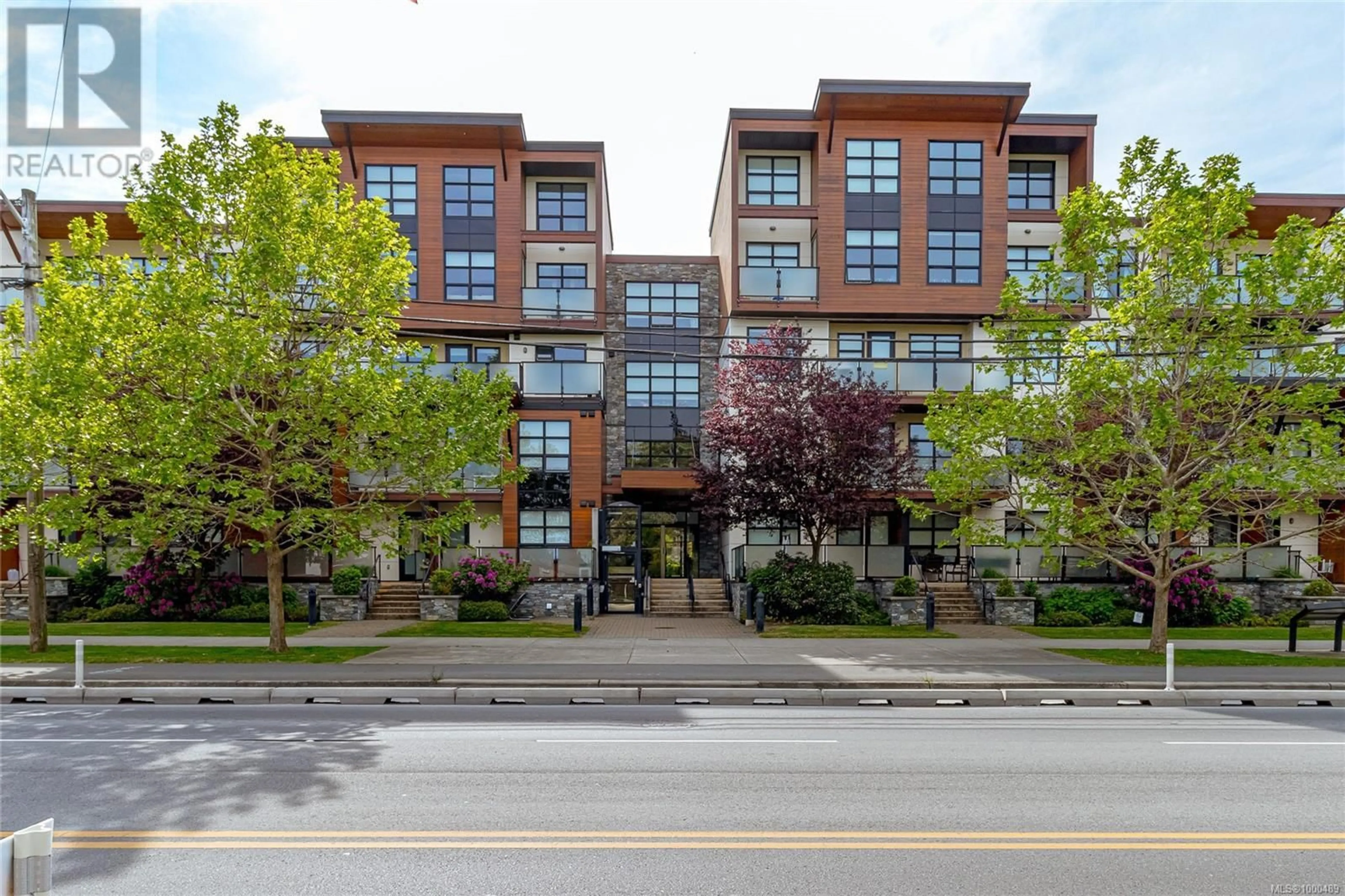 Unknown for 102 - 4000 SHELBOURNE STREET, Saanich British Columbia V8N3E4