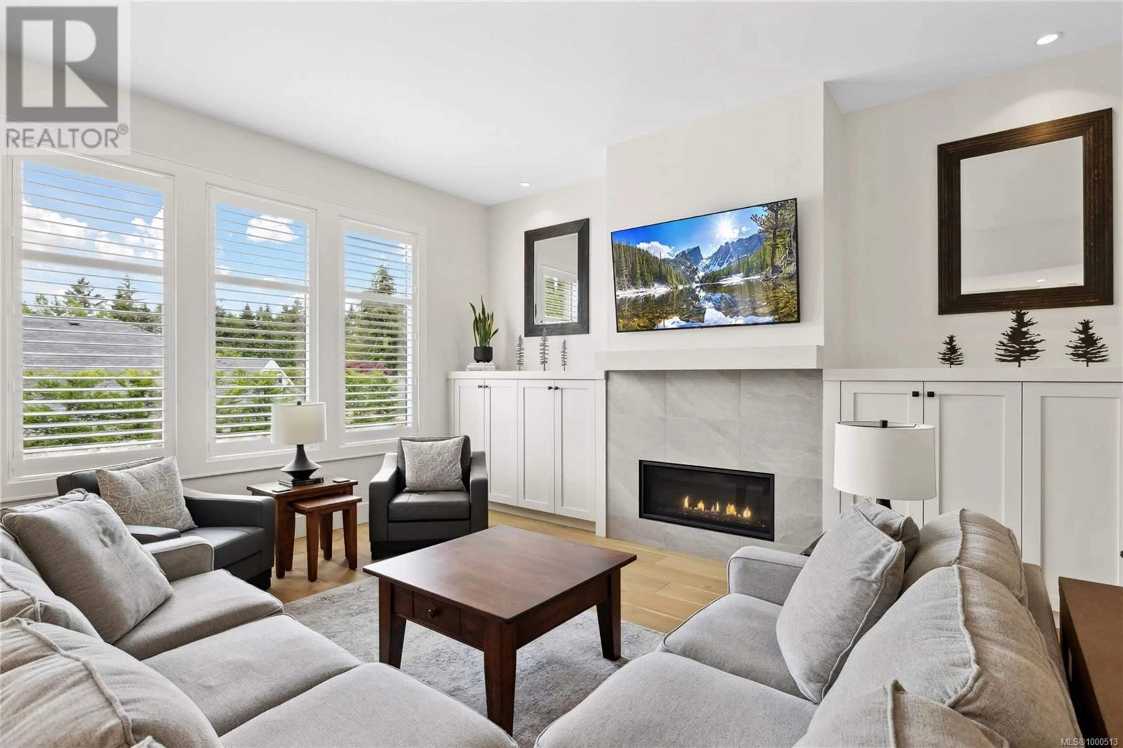 Living room with furniture, unknown for 441 MILL ROAD, Qualicum Beach British Columbia V9K1J6