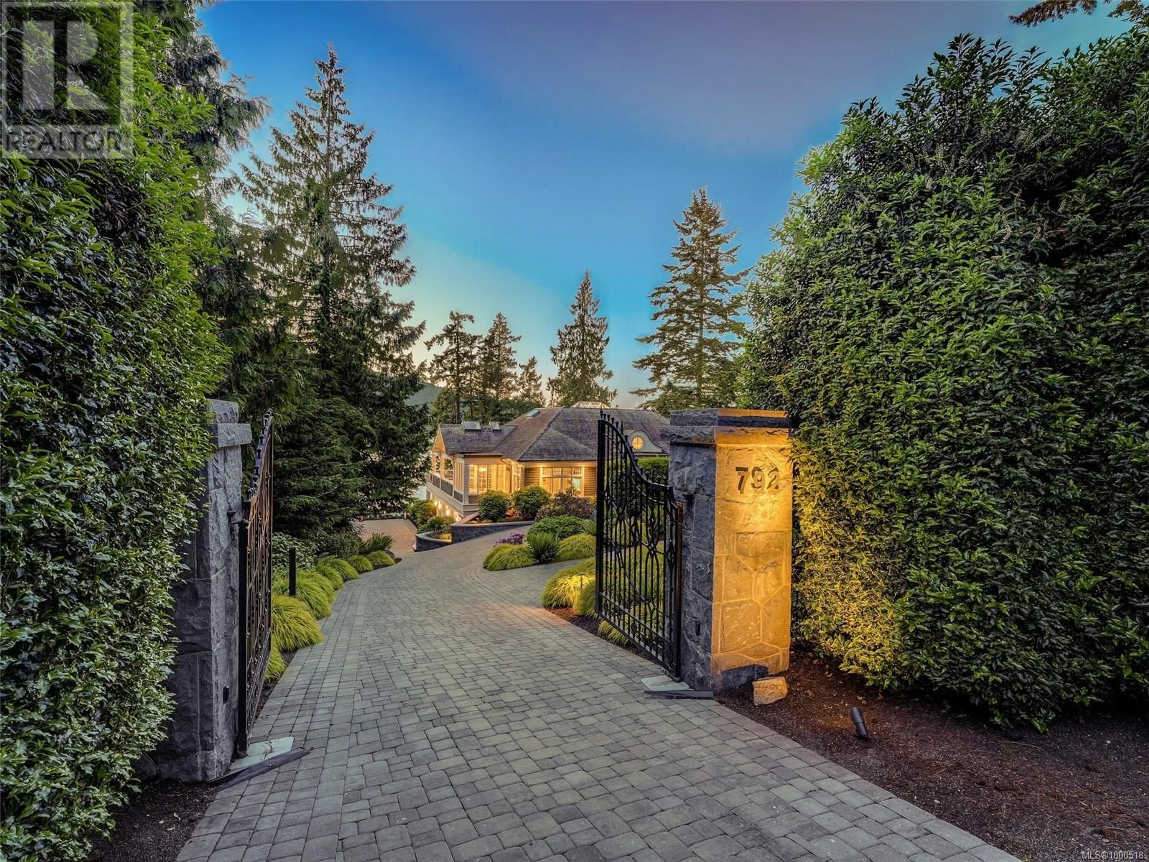 Unknown for 792 LANDS END ROAD, North Saanich British Columbia V8L5K9