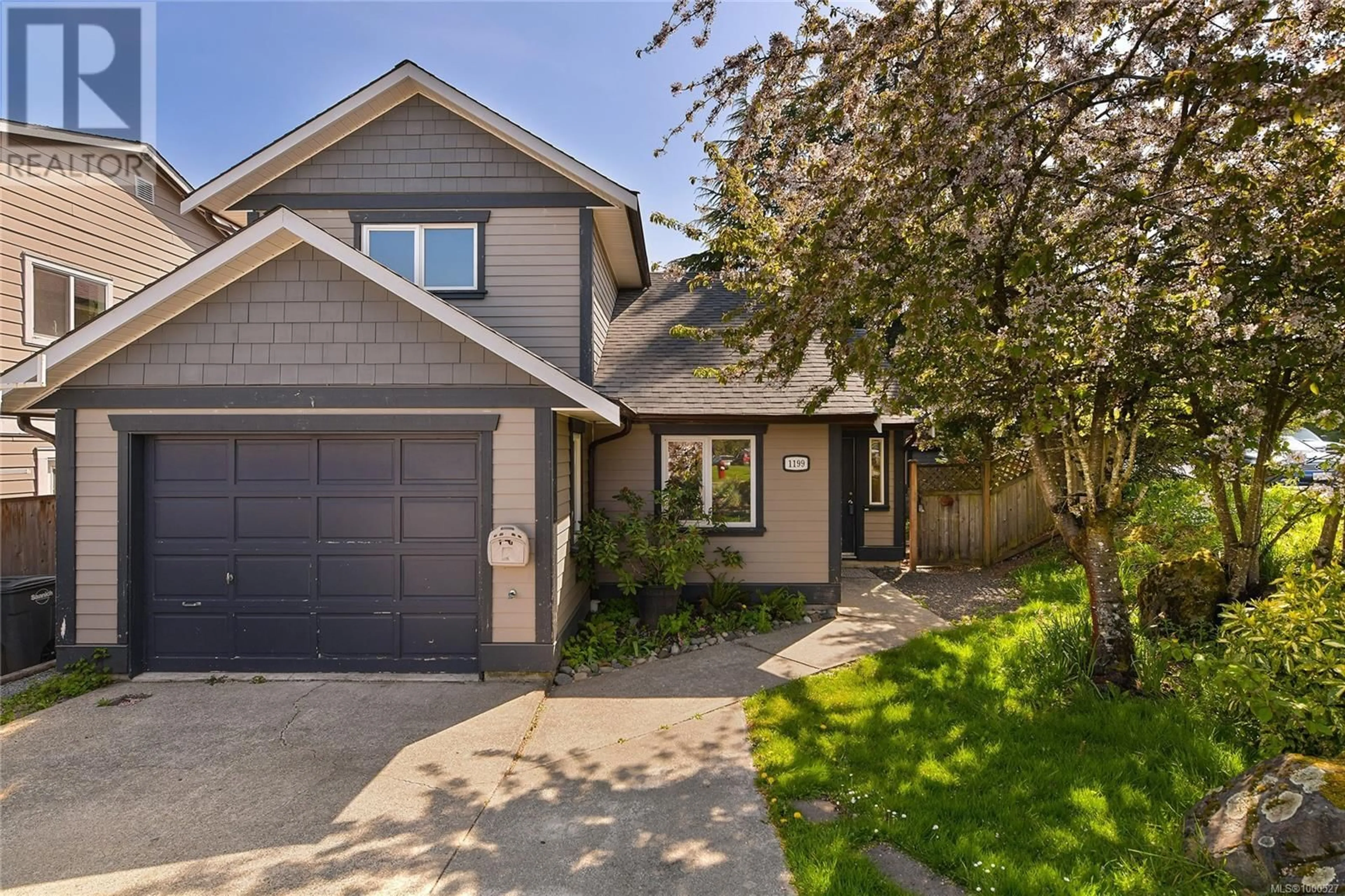 Home with vinyl exterior material, street for 1199 GLEN TARA LANE, Saanich British Columbia V8Z6Z4