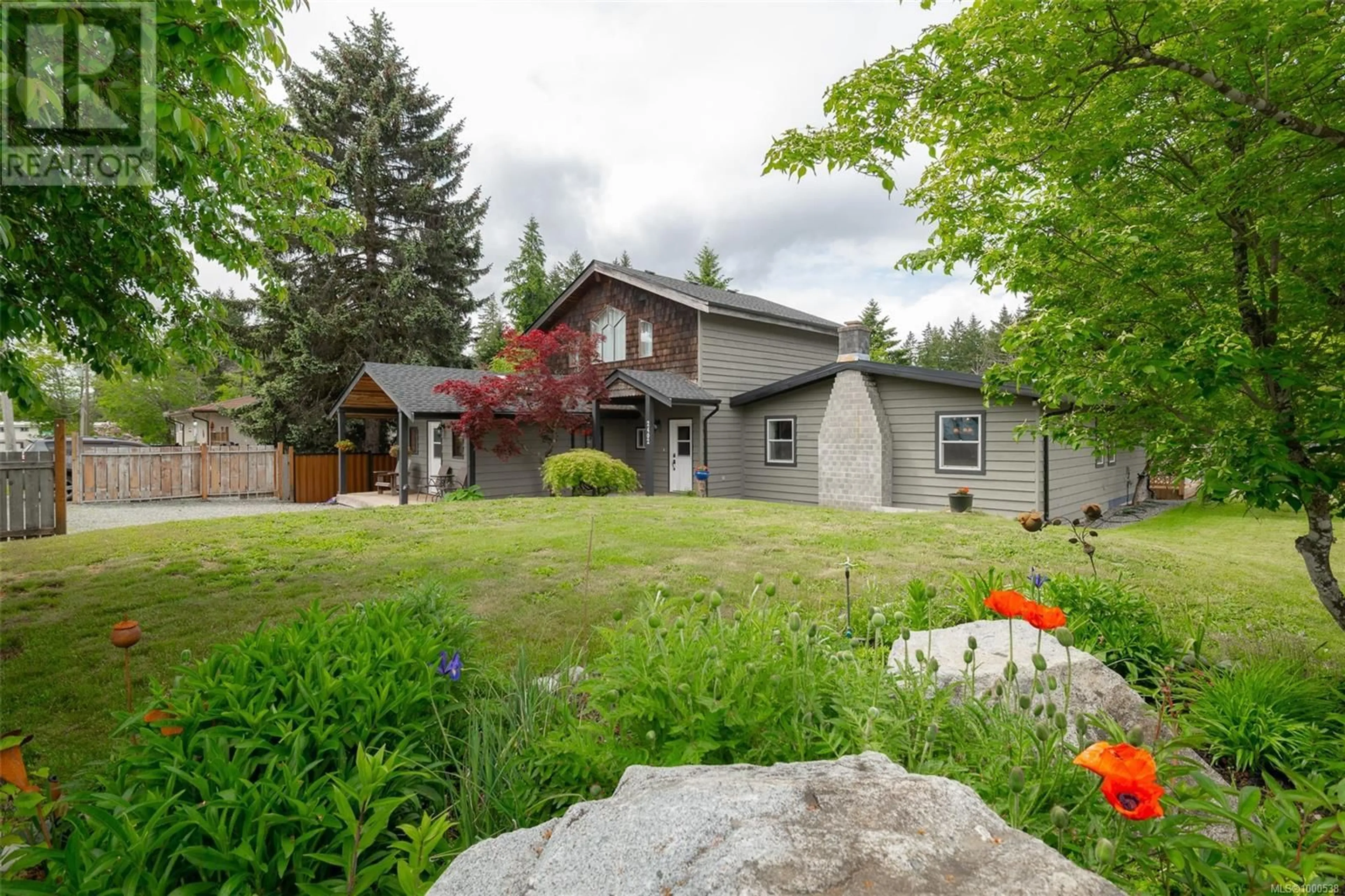 A pic from outside/outdoor area/front of a property/back of a property/a pic from drone, mountain view for 2402 OLD NANAIMO HIGHWAY, Port Alberni British Columbia V9Y8P6