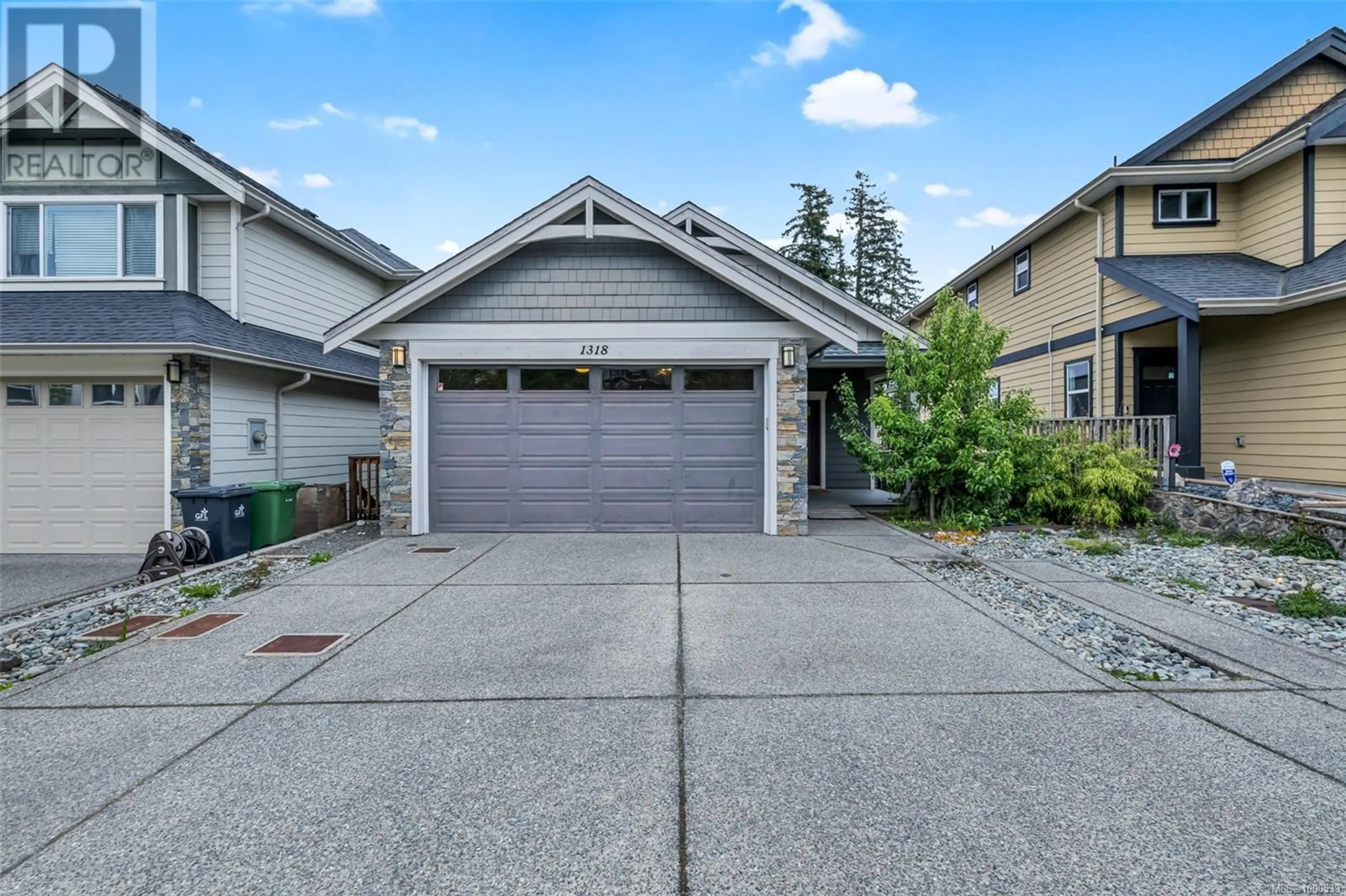 Unknown for 1318 BOMBARDIER CRESCENT, Langford British Columbia V8Z5A3