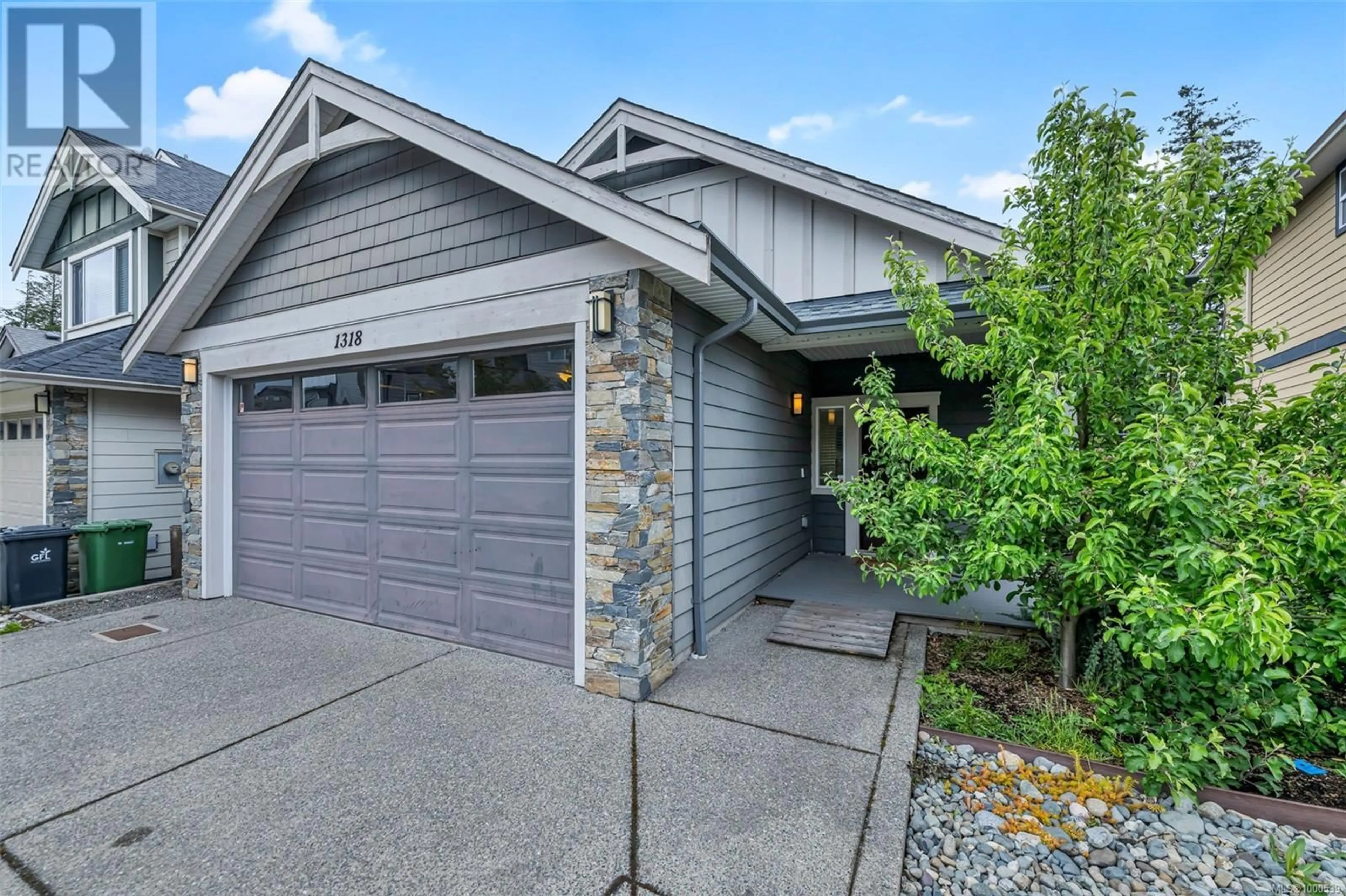 Unknown for 1318 BOMBARDIER CRESCENT, Langford British Columbia V8Z5A3