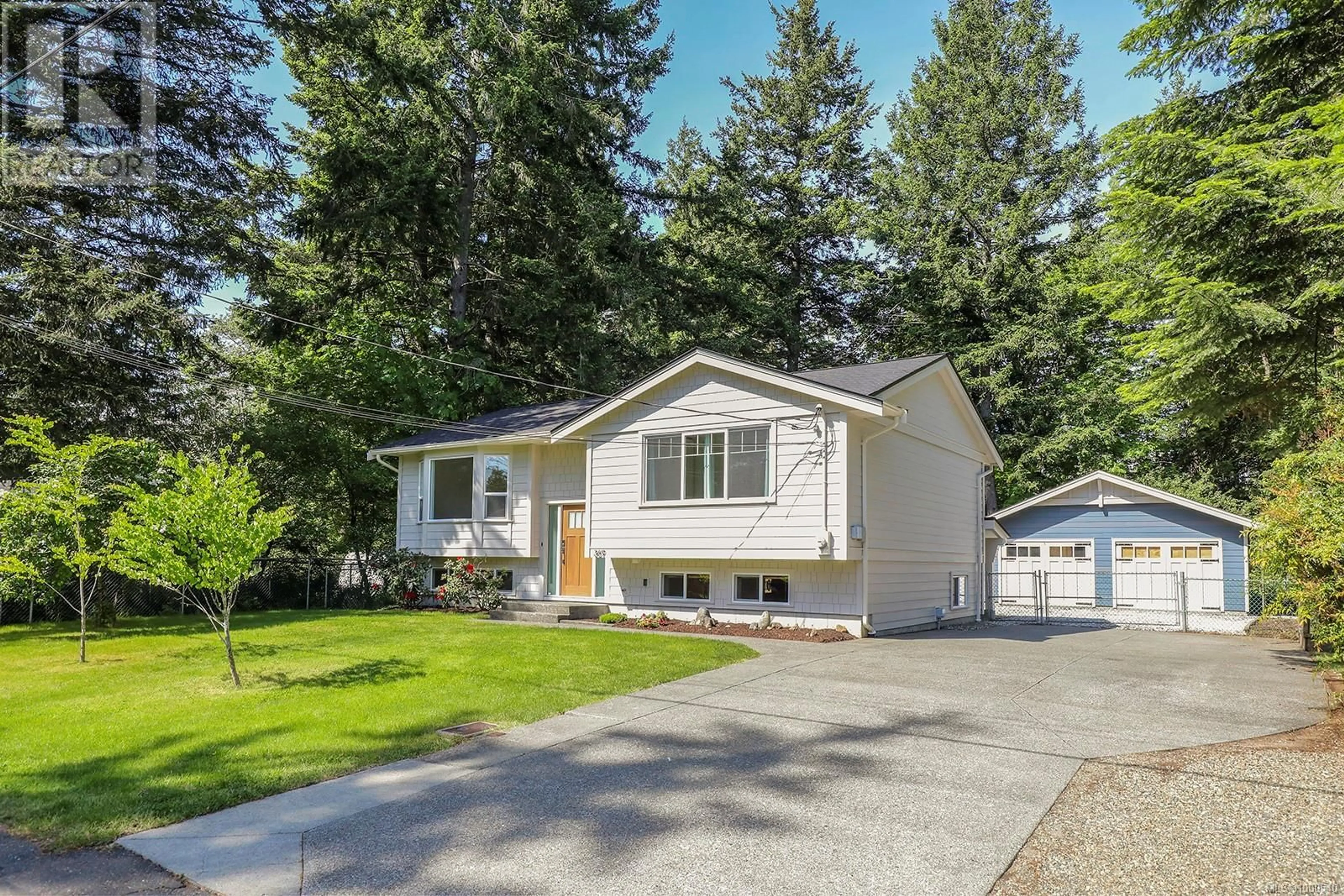 Home with vinyl exterior material, street for 369 CORTEZ CRESCENT, Comox British Columbia V9M3B9