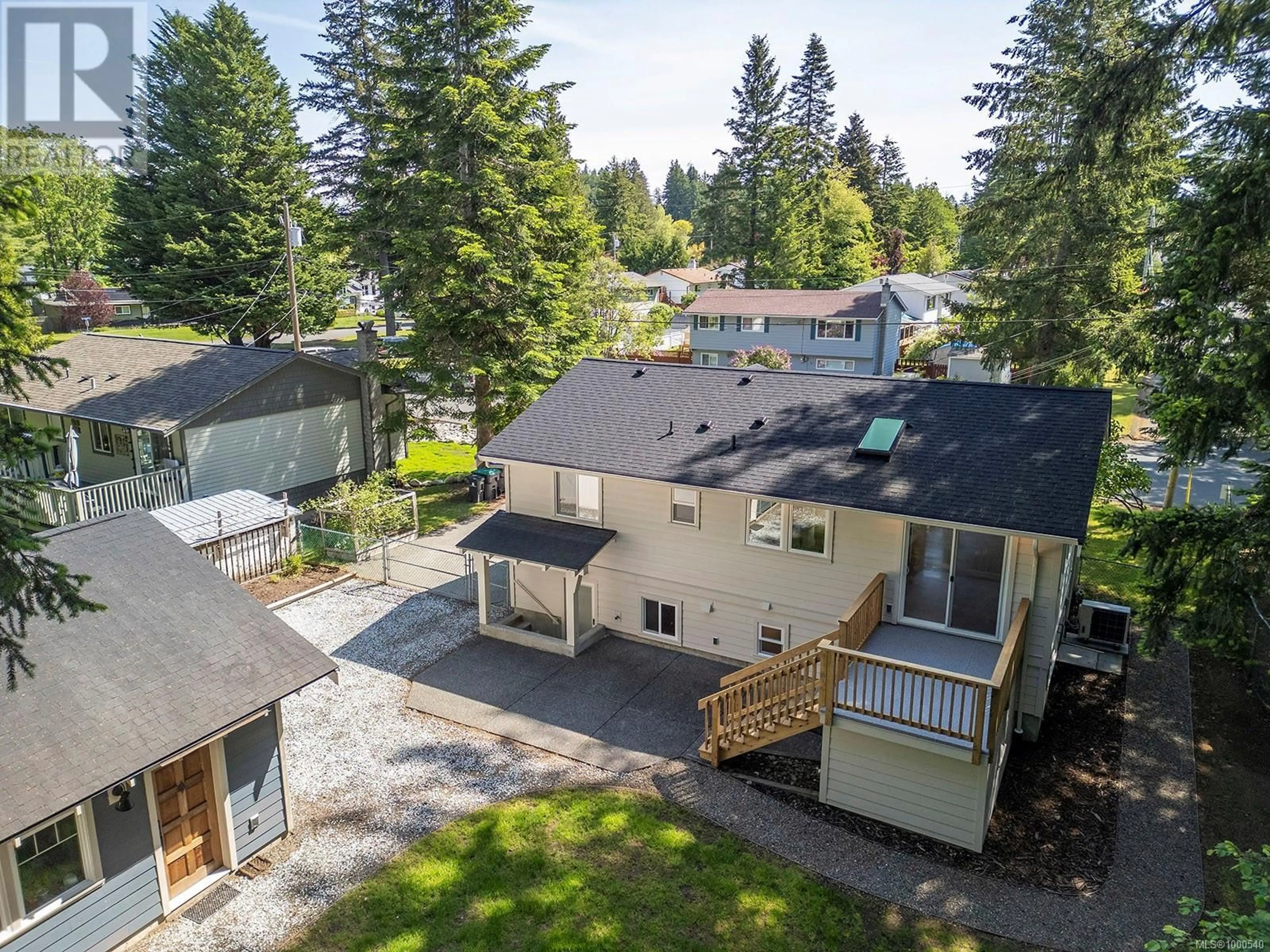 A pic from outside/outdoor area/front of a property/back of a property/a pic from drone, street for 369 CORTEZ CRESCENT, Comox British Columbia V9M3B9