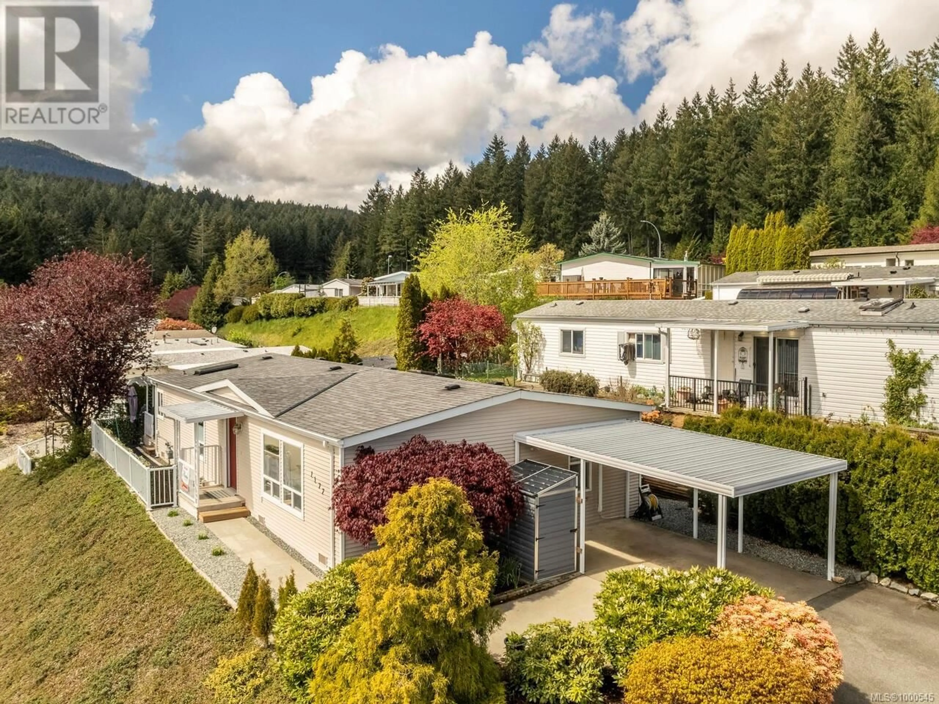 A pic from outside/outdoor area/front of a property/back of a property/a pic from drone, unknown for 1177 MORRELL CIRCLE, Nanaimo British Columbia V9R6K6