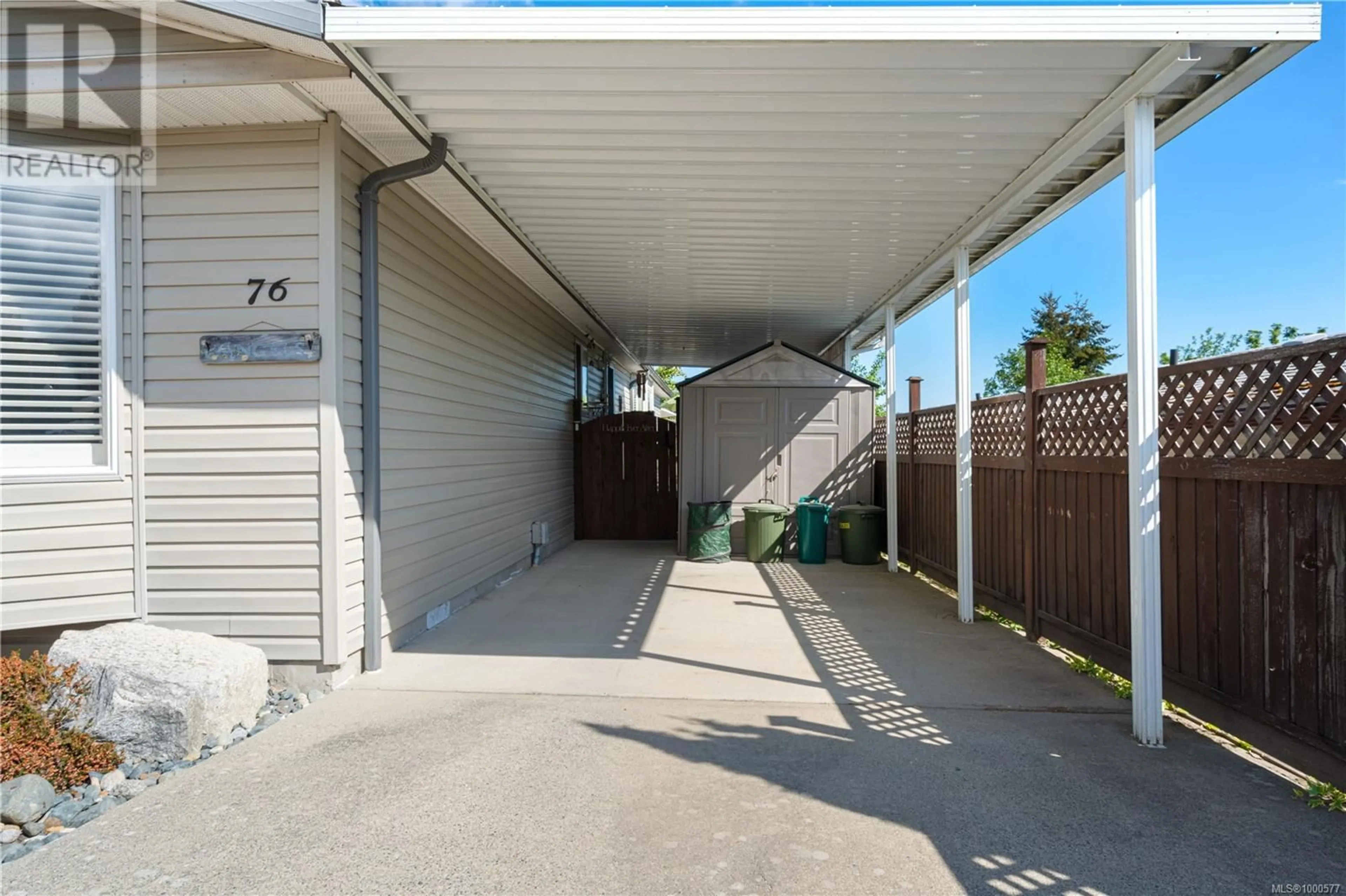 Patio, street for 76 - 658 ALDERWOOD DRIVE, Ladysmith British Columbia V9G1R6