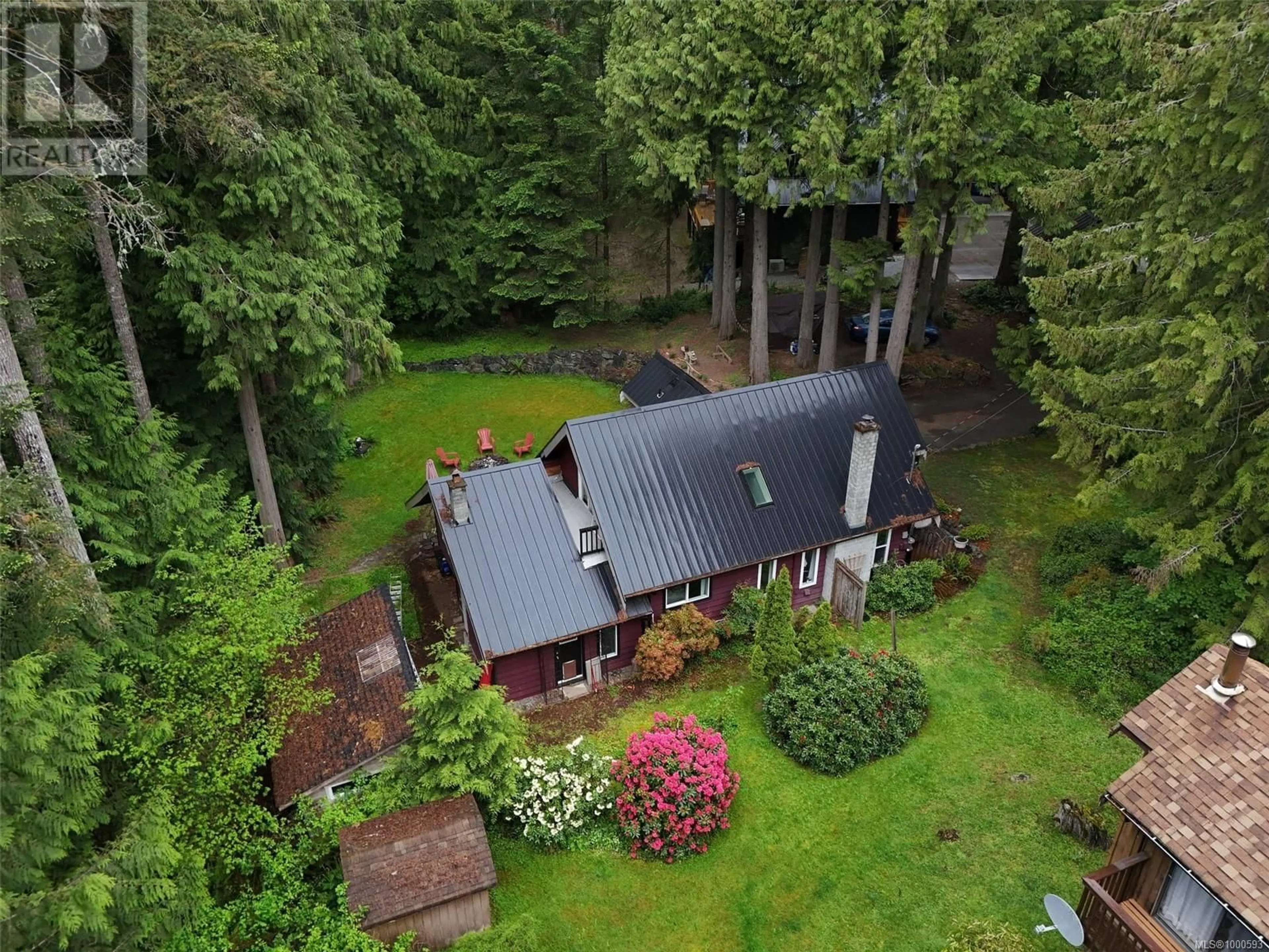 A pic from outside/outdoor area/front of a property/back of a property/a pic from drone, forest/trees view for 2680 SUNNY GLADES LANE, Shawnigan Lake British Columbia V0R2W0