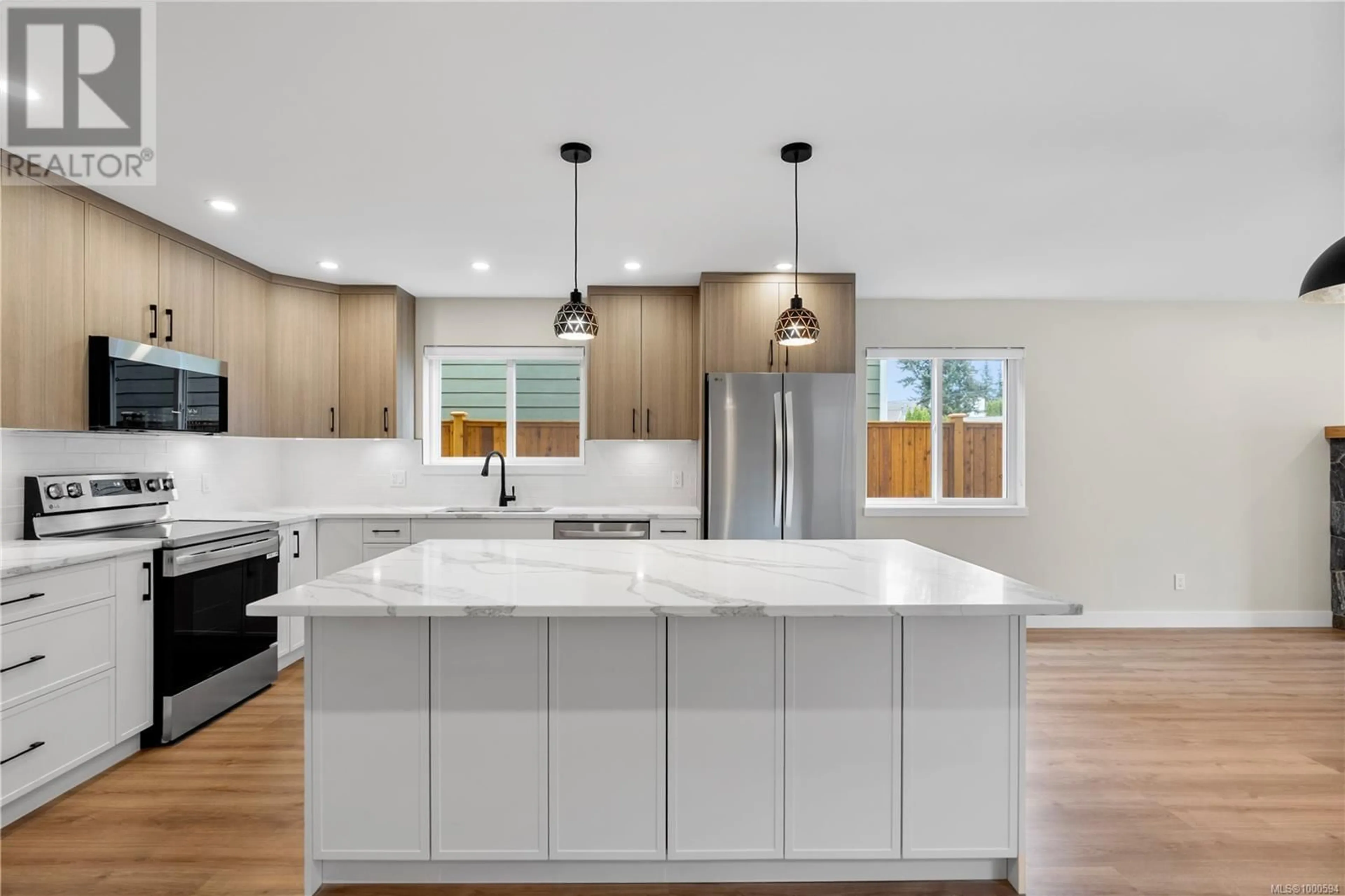 Open concept kitchen, ceramic/tile floor for 731 STONEBROOK LANE, Langford British Columbia V9B3N9