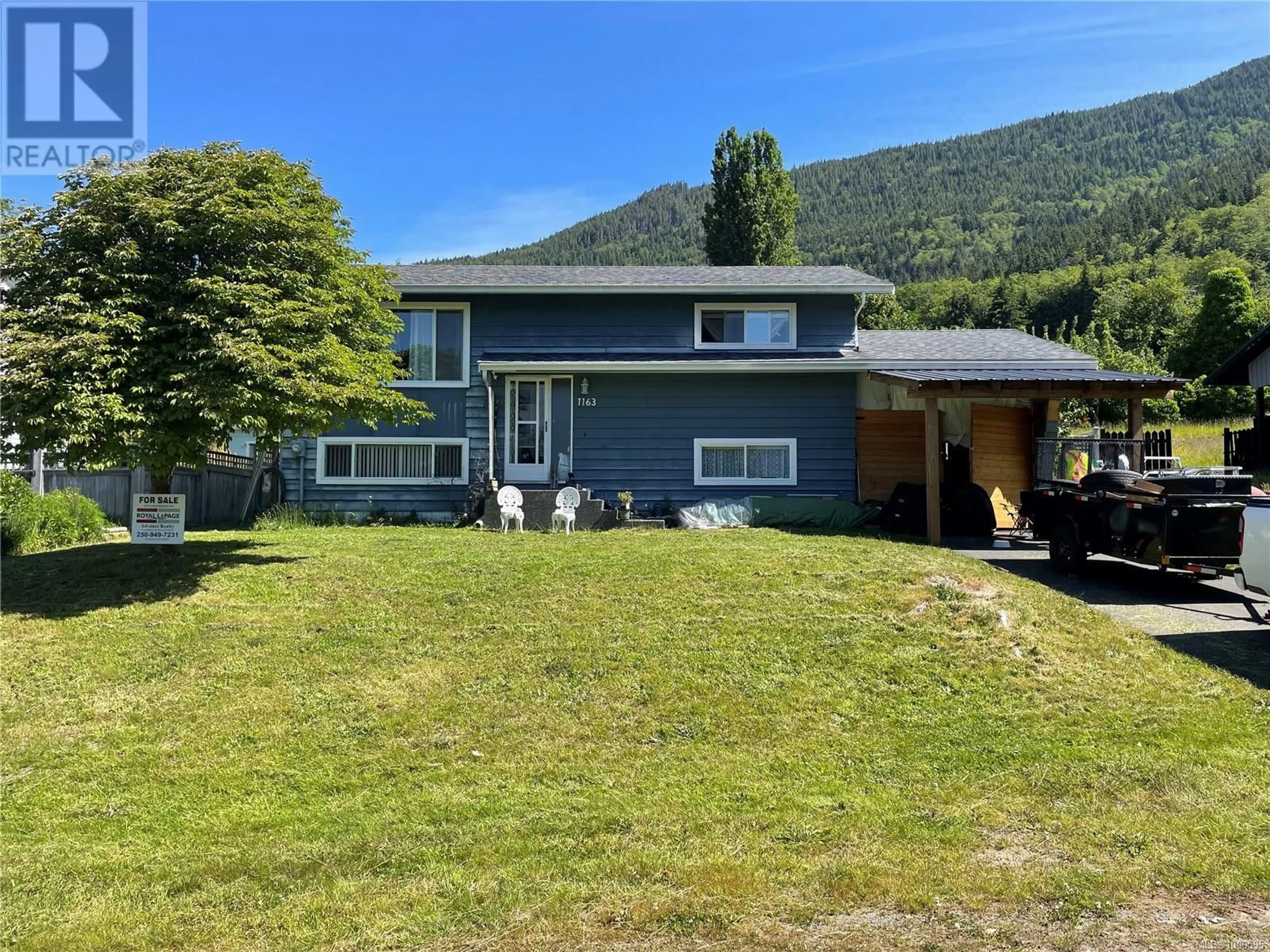 A pic from outside/outdoor area/front of a property/back of a property/a pic from drone, mountain view for 1163 MAQUINNA AVENUE, Port Alice British Columbia V0N2N0