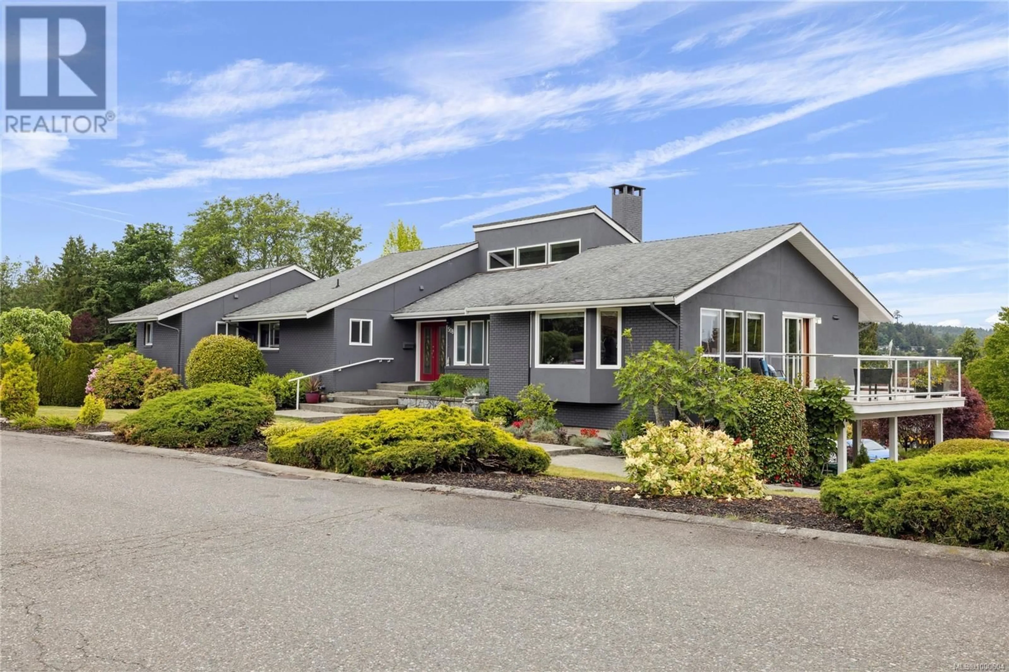 Home with vinyl exterior material, street for 508 GREENBRIAR PLACE, Nanaimo British Columbia V9T4C9