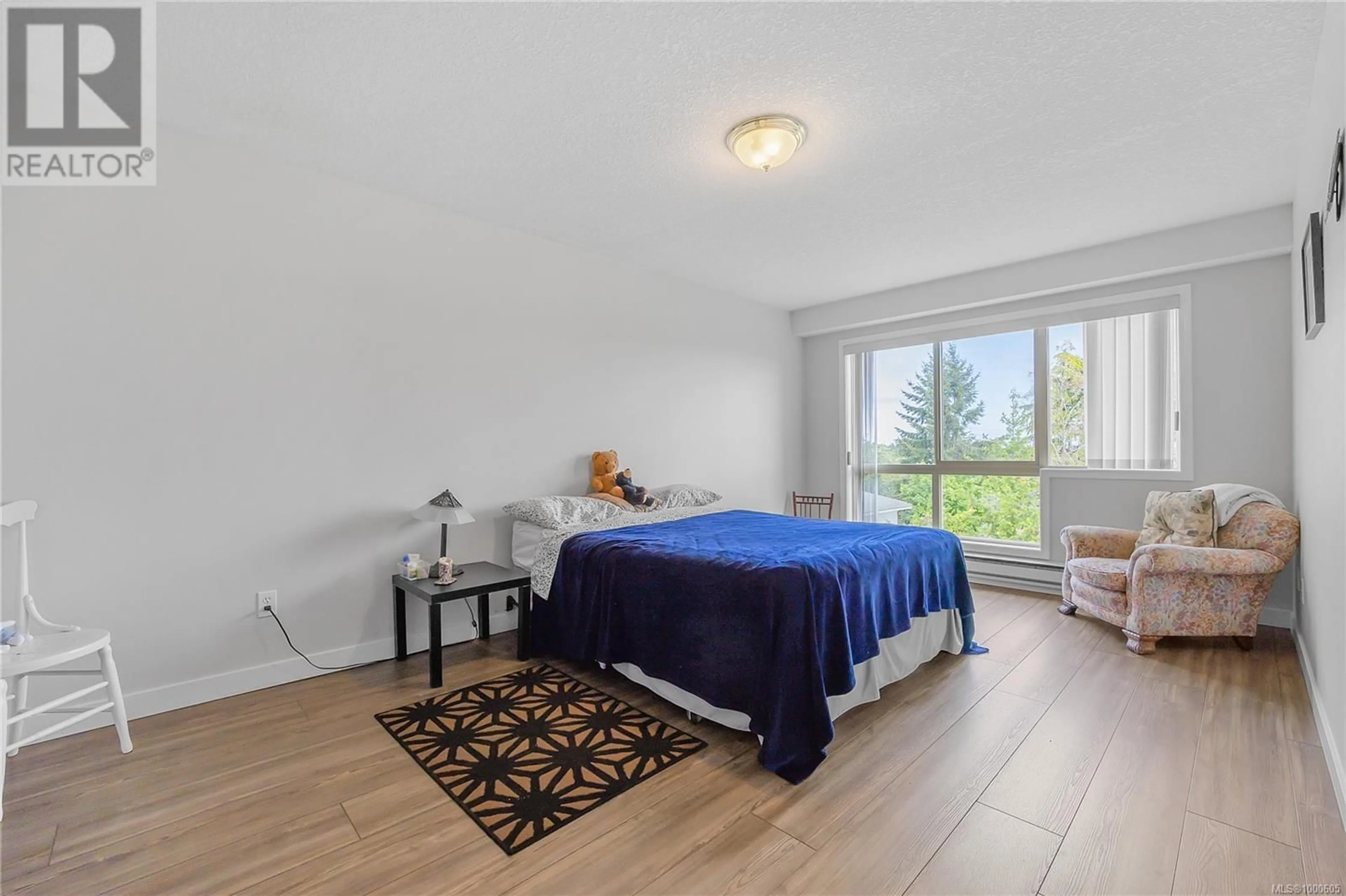 A pic of a room for 304 - 335 HIRST AVENUE WEST, Parksville British Columbia V9P2R5