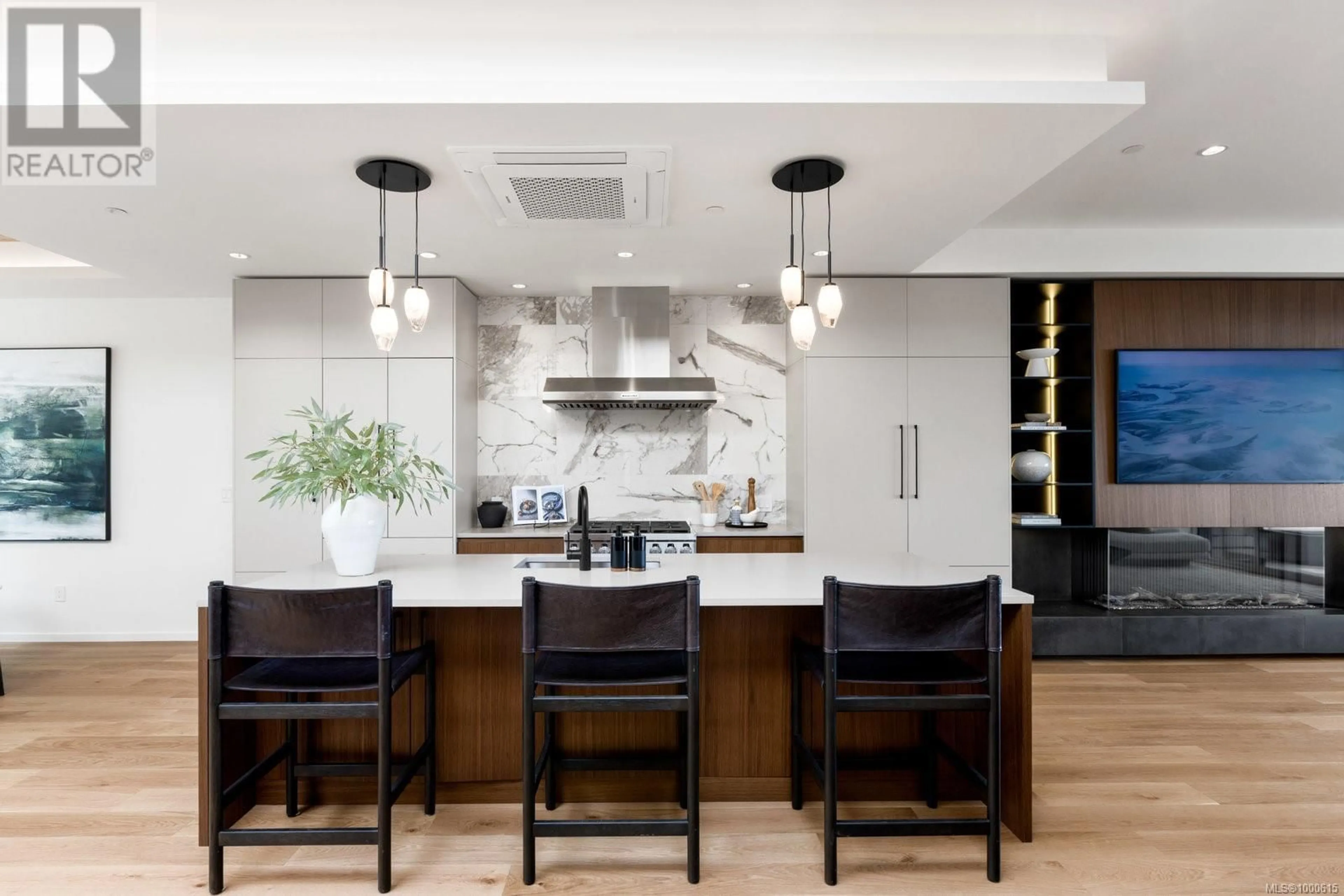 Contemporary kitchen, unknown for 202 - 2270 HARBOUR ROAD, Sidney British Columbia V8L2P6