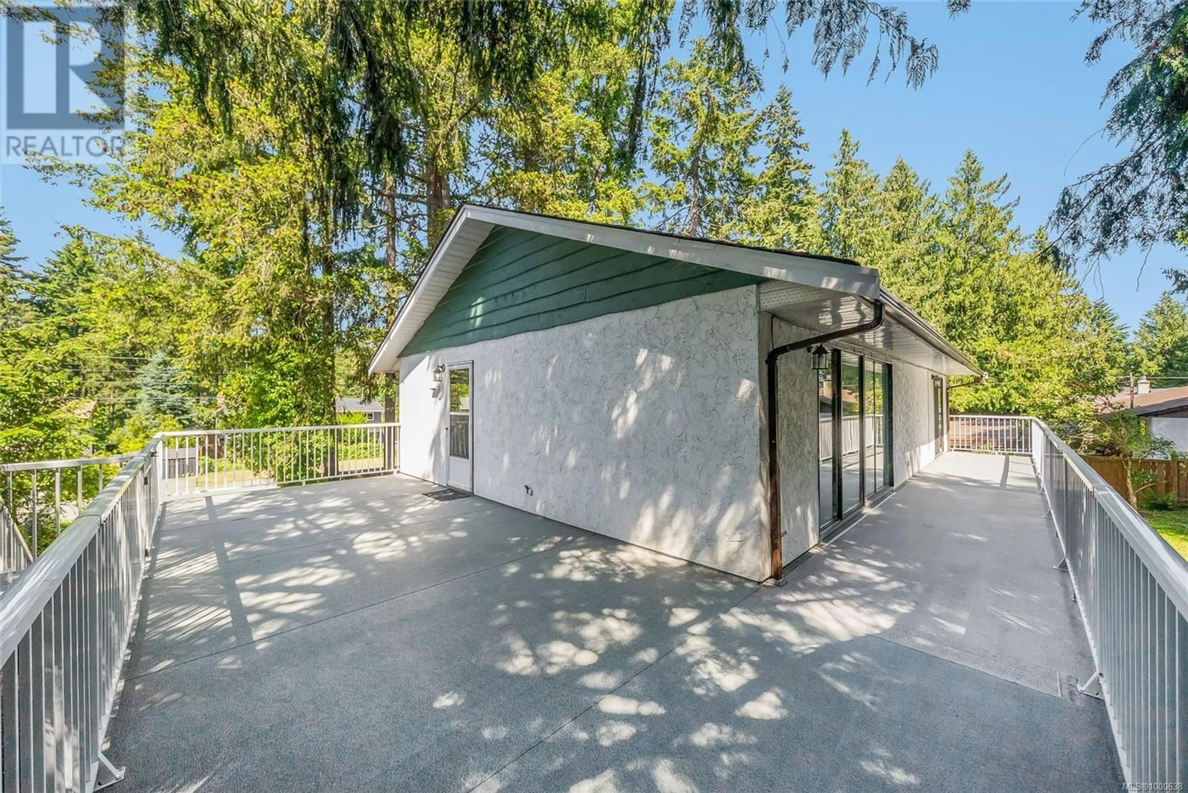 Patio, unknown for 1813 MEADOWLARK CRESCENT, Nanaimo British Columbia V9X1G5