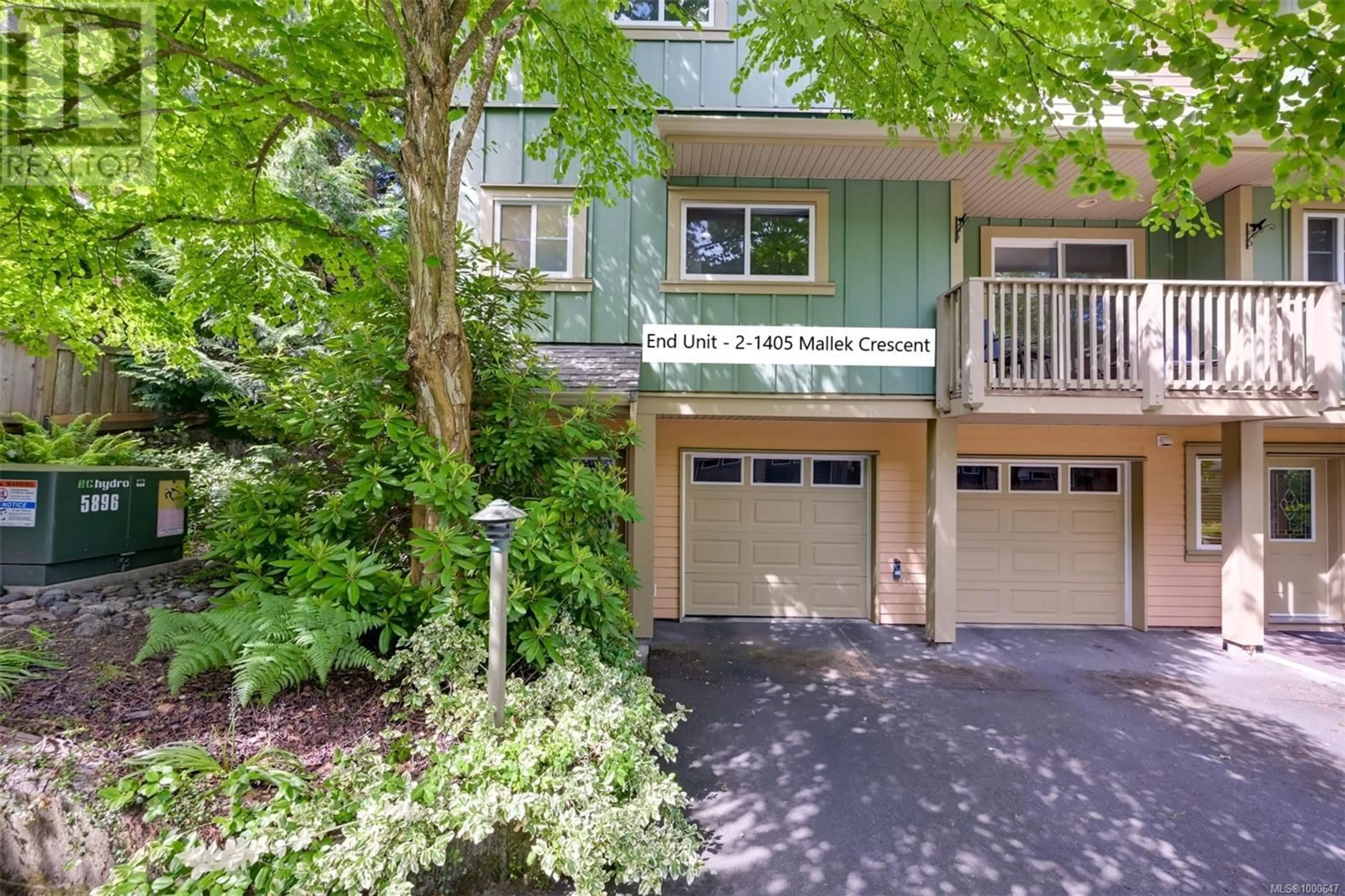 Unknown for 2 - 1405 MALLEK CRESCENT, Victoria British Columbia V8T0A3