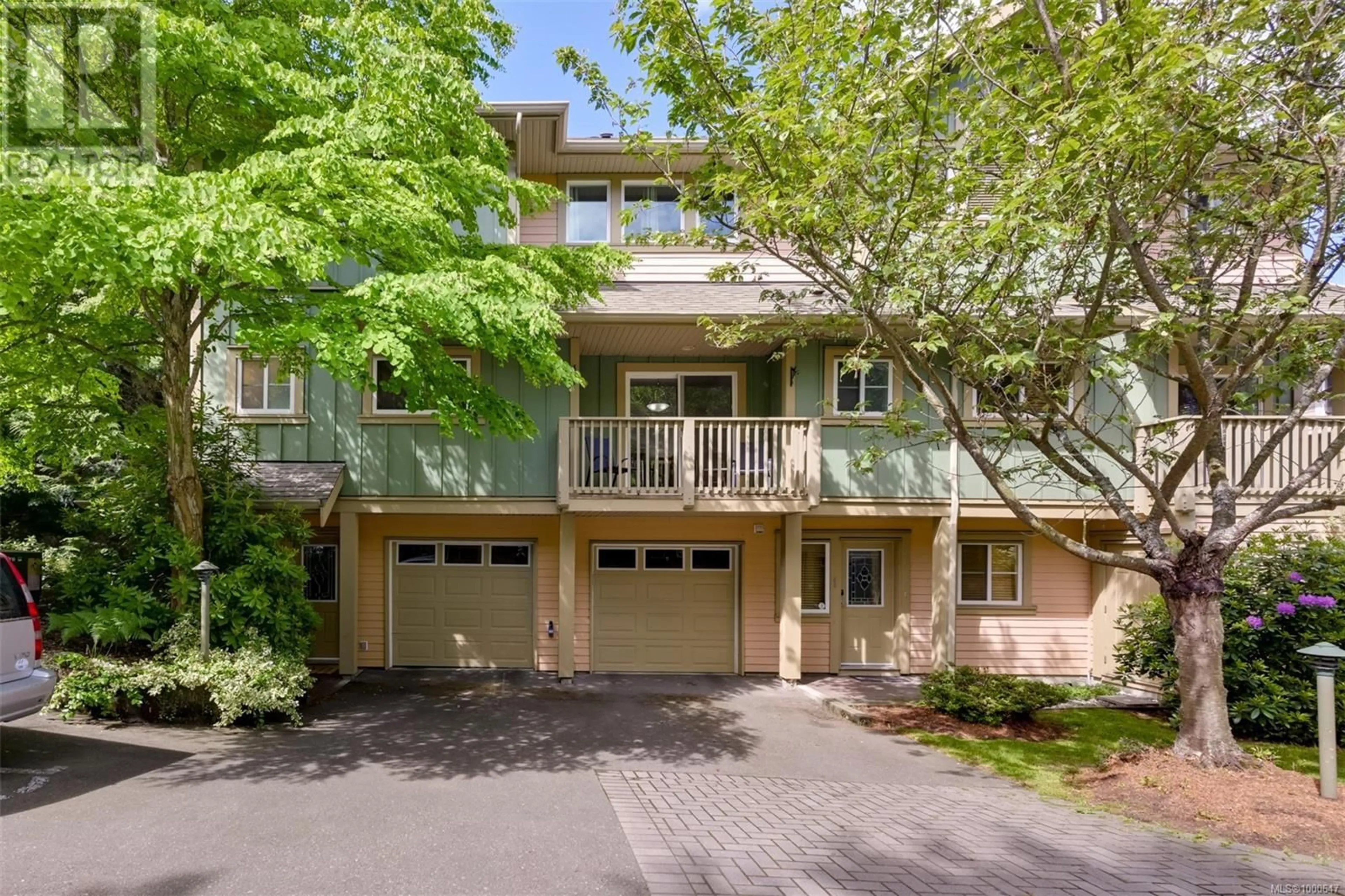 Unknown for 2 - 1405 MALLEK CRESCENT, Victoria British Columbia V8T0A3