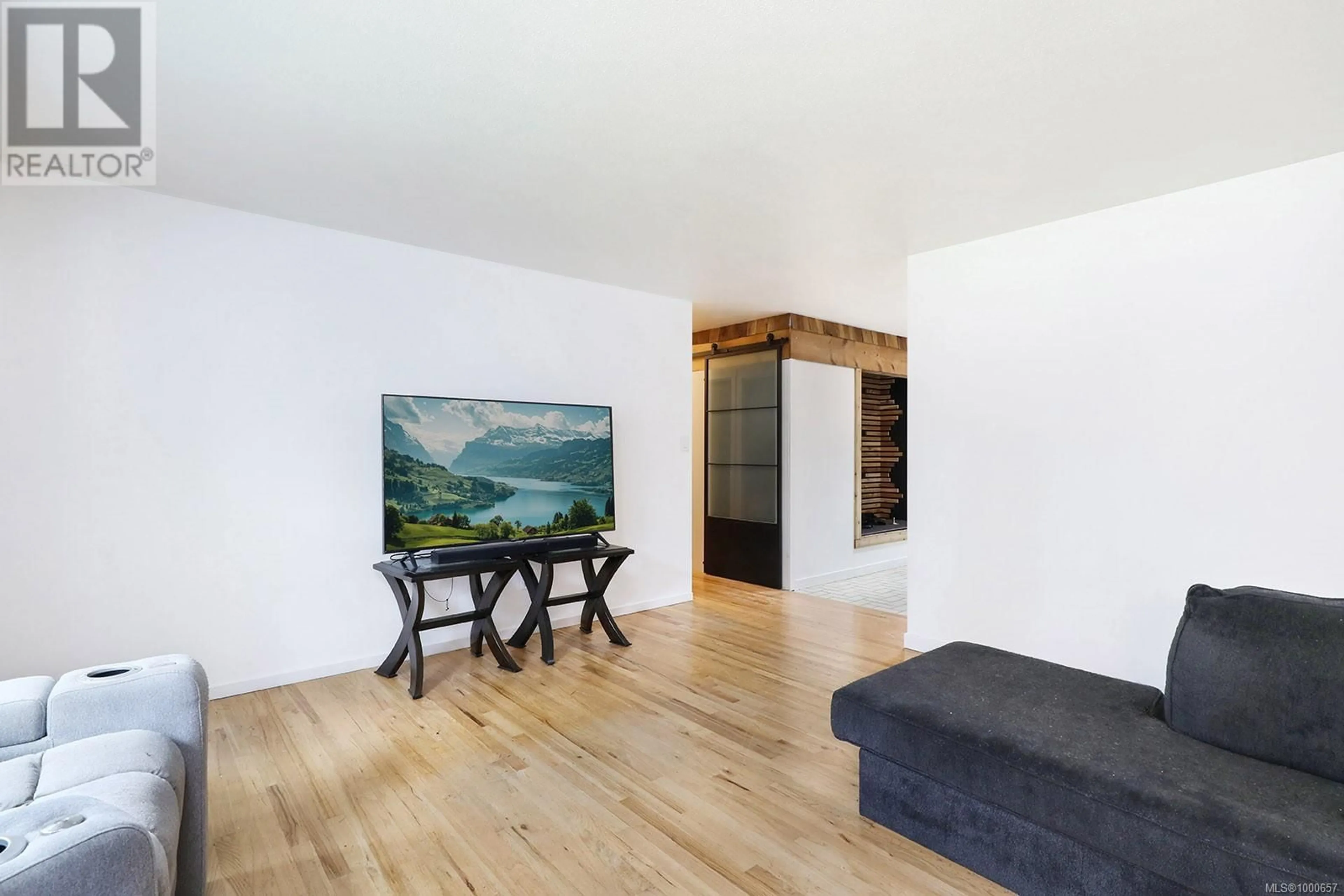 Unknown for 2035 NOEL AVENUE, Comox British Columbia V9M1Z1