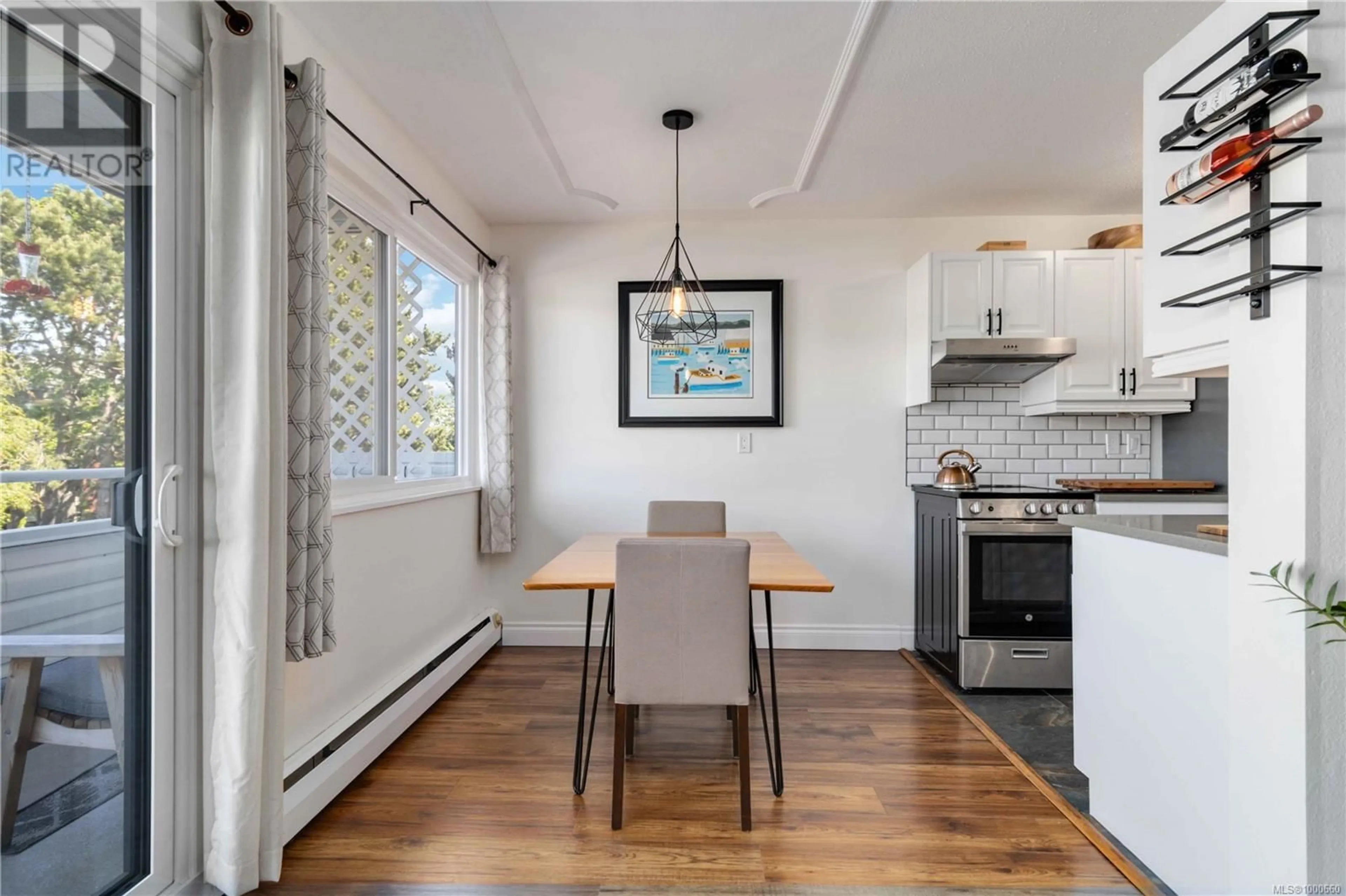 Unknown for 215 - 2100 GRANITE STREET, Oak Bay British Columbia V8S3G7