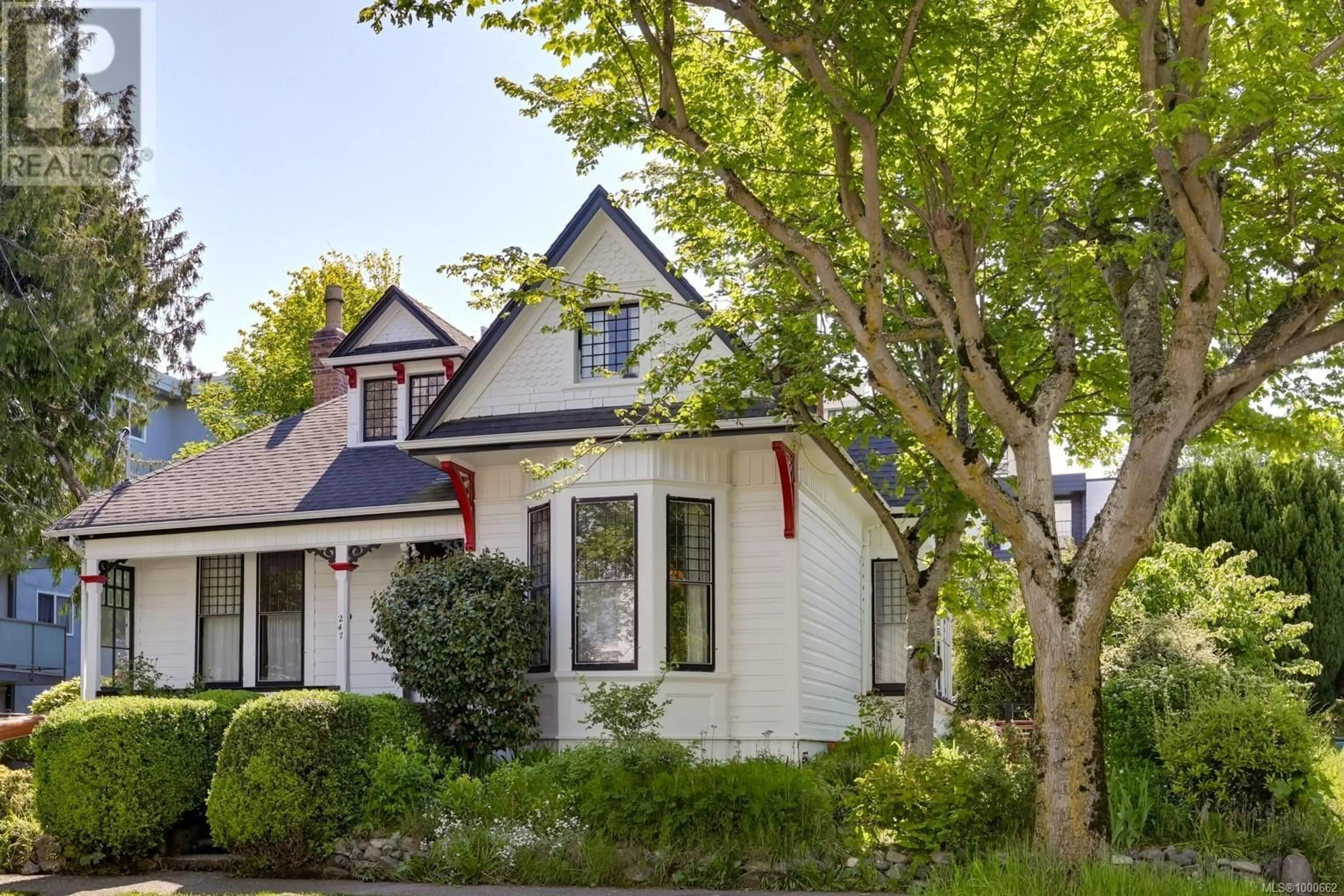 Home with brick exterior material, street for 247 OSWEGO STREET, Victoria British Columbia V8V2B4