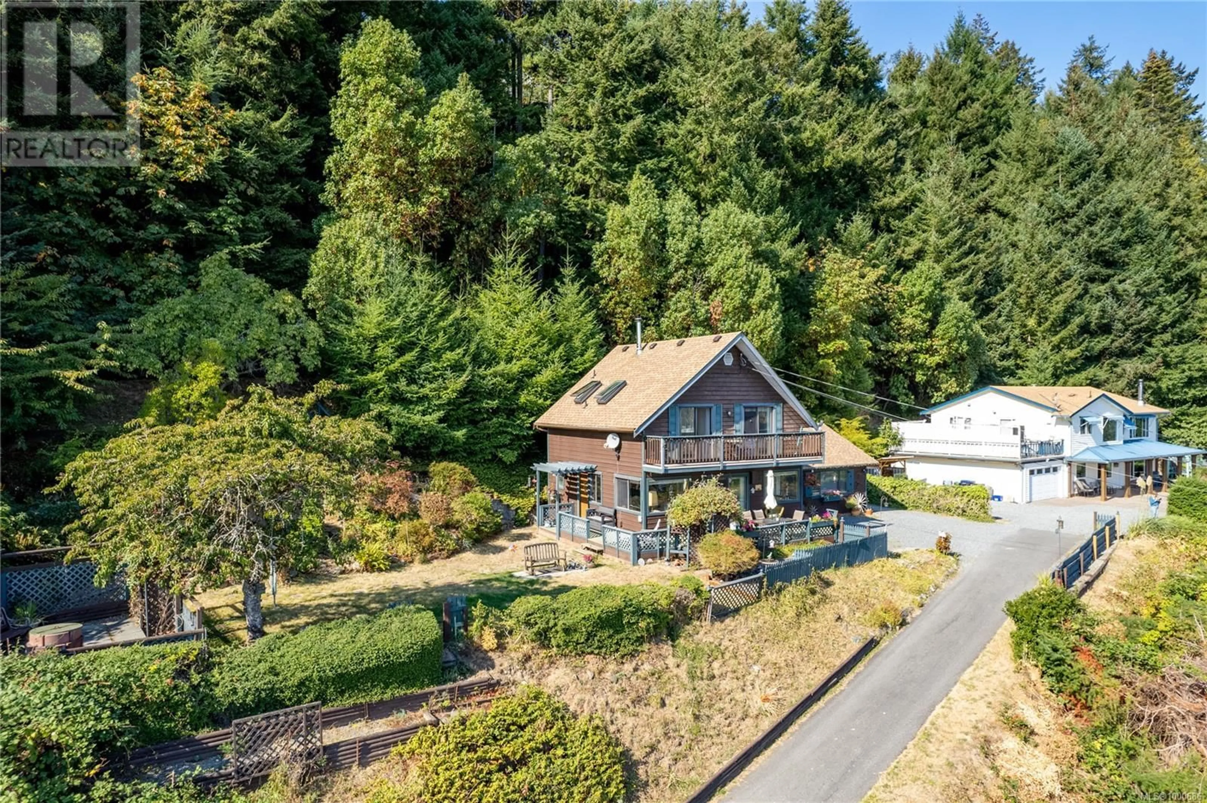 A pic from outside/outdoor area/front of a property/back of a property/a pic from drone, unknown for 1331 GERVAIS ROAD, Nanaimo British Columbia V9X1P7