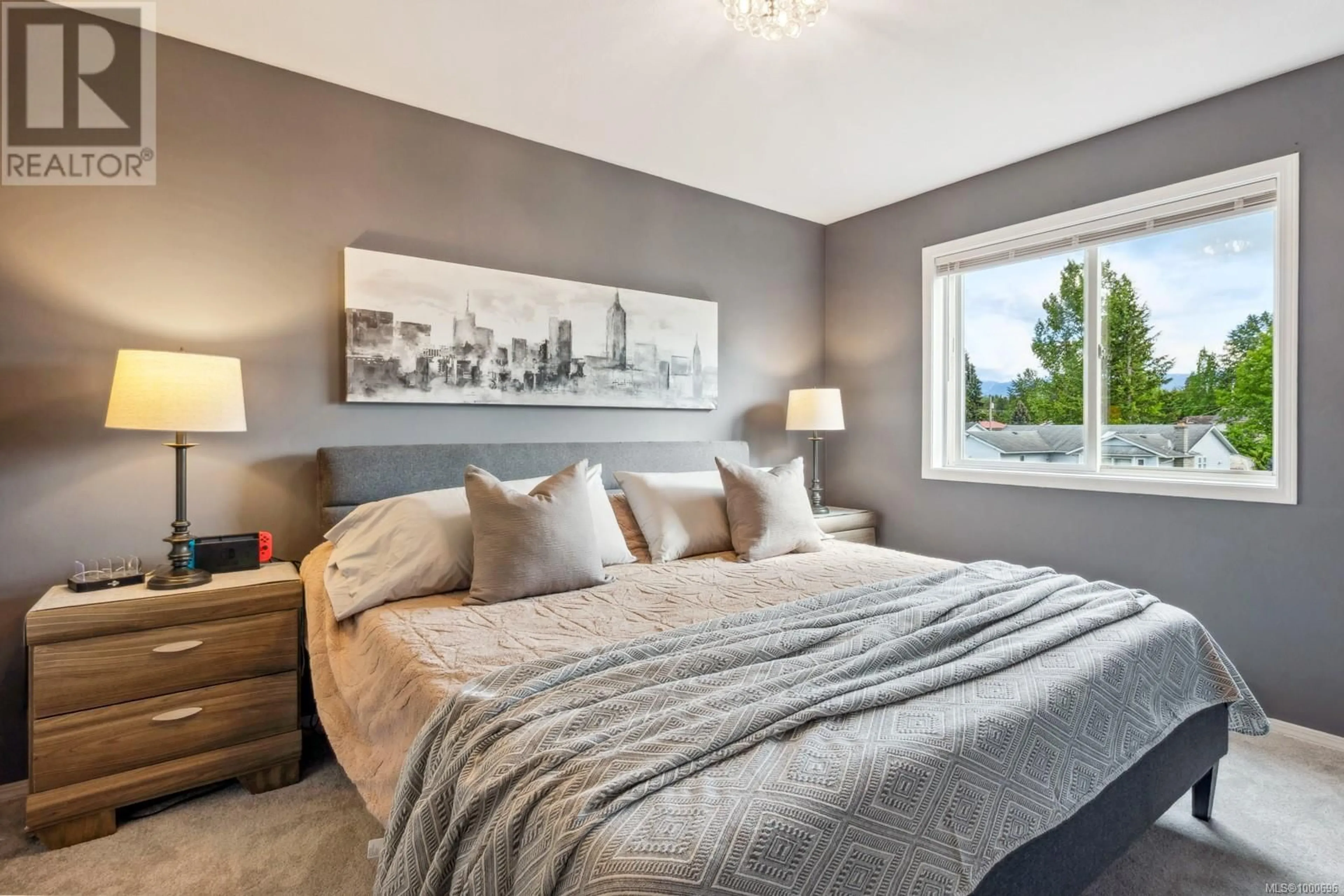 Bedroom with bed, unknown for B - 2226 TULL AVENUE, Courtenay British Columbia V9N7P6
