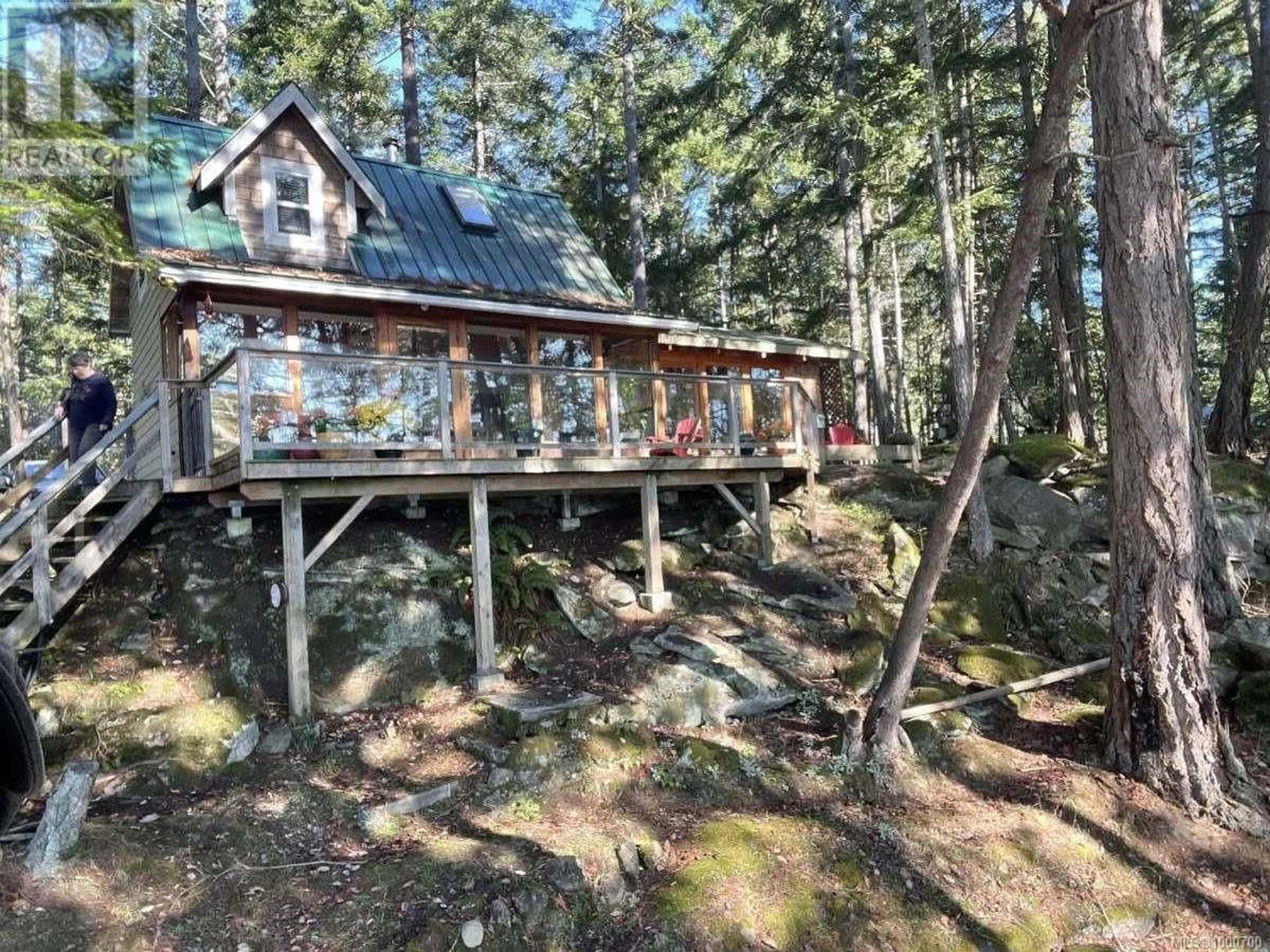 Unknown for 631 FLEWETT DRIVE, Decourcy Island British Columbia V9R1X7