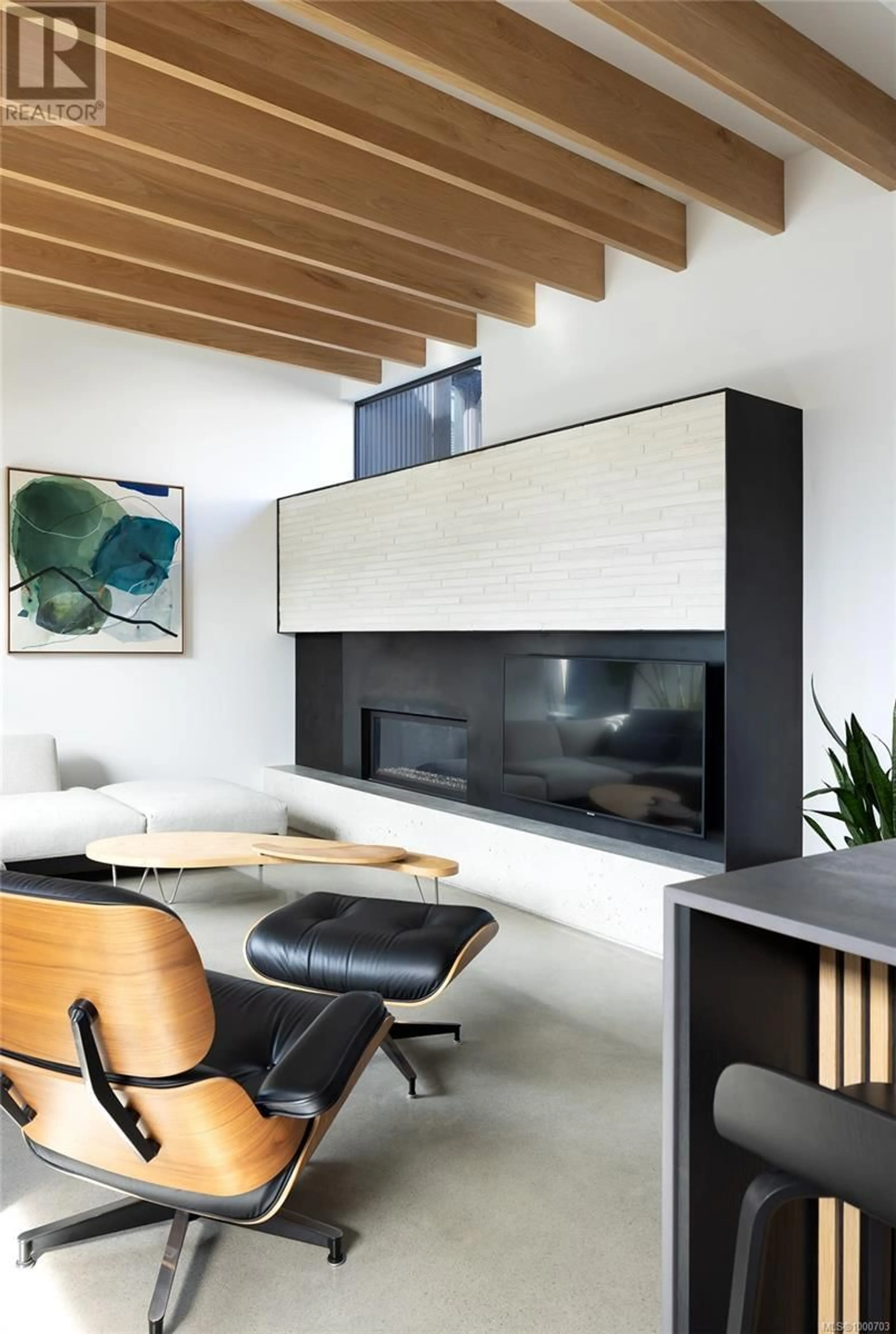 Home theater for 862 SOMENOS STREET, Victoria British Columbia V8S4A6