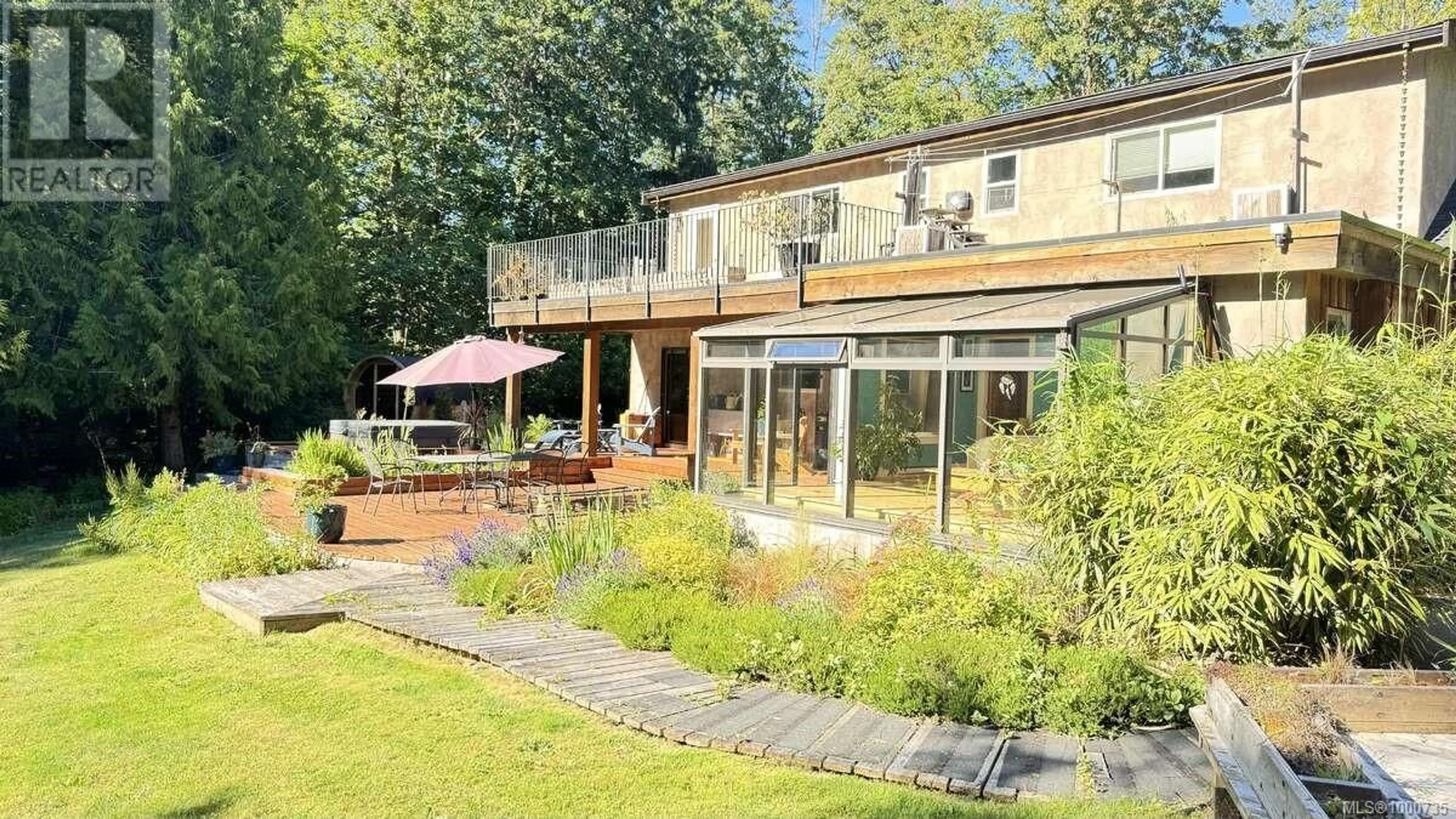 Patio, unknown for 5408 WINCHESTER ROAD, Duncan British Columbia V9L6G1