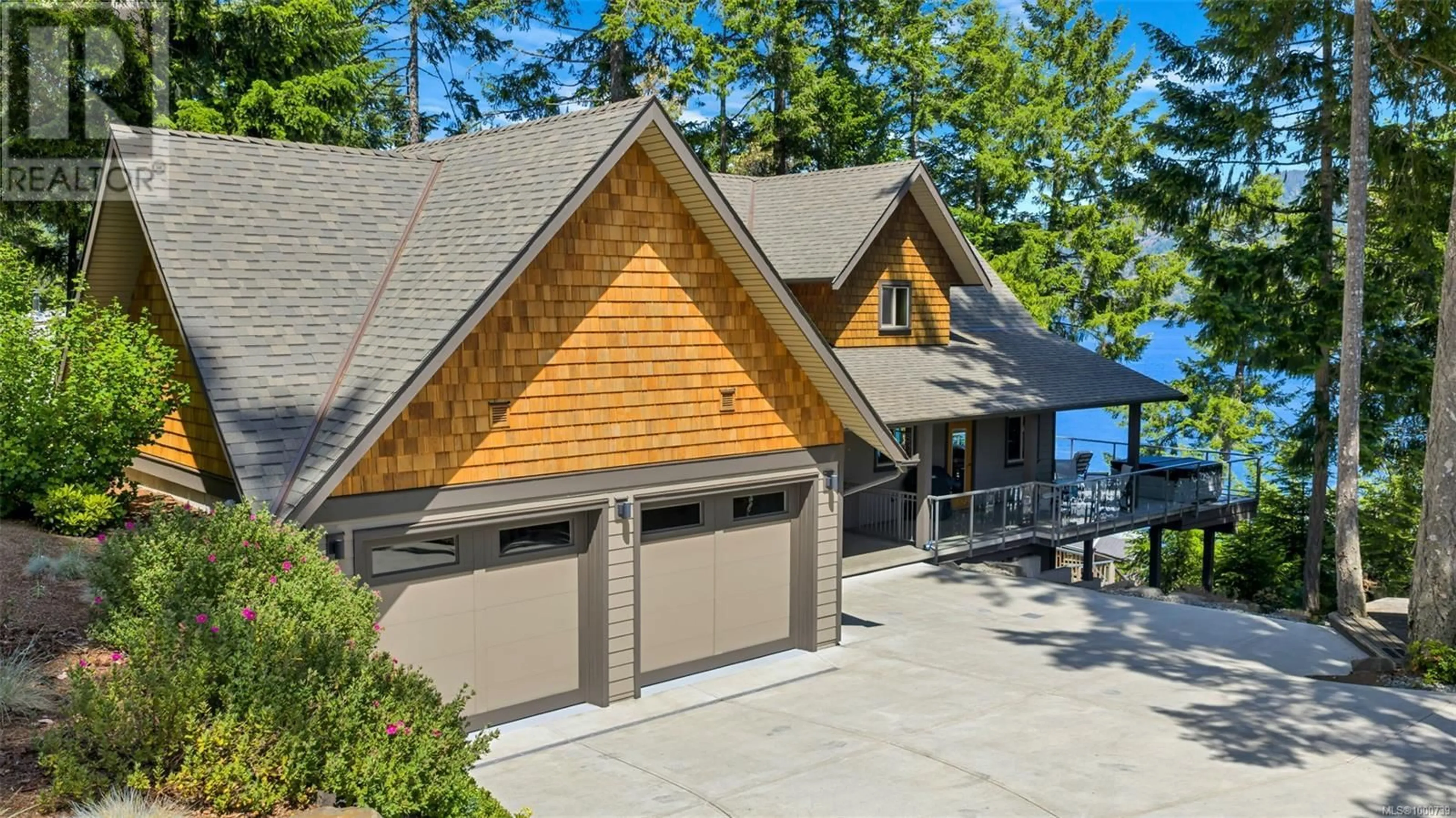 Home with vinyl exterior material, water/lake/river/ocean view for 6371 GENOA BAY ROAD, Duncan British Columbia V9L5Y4