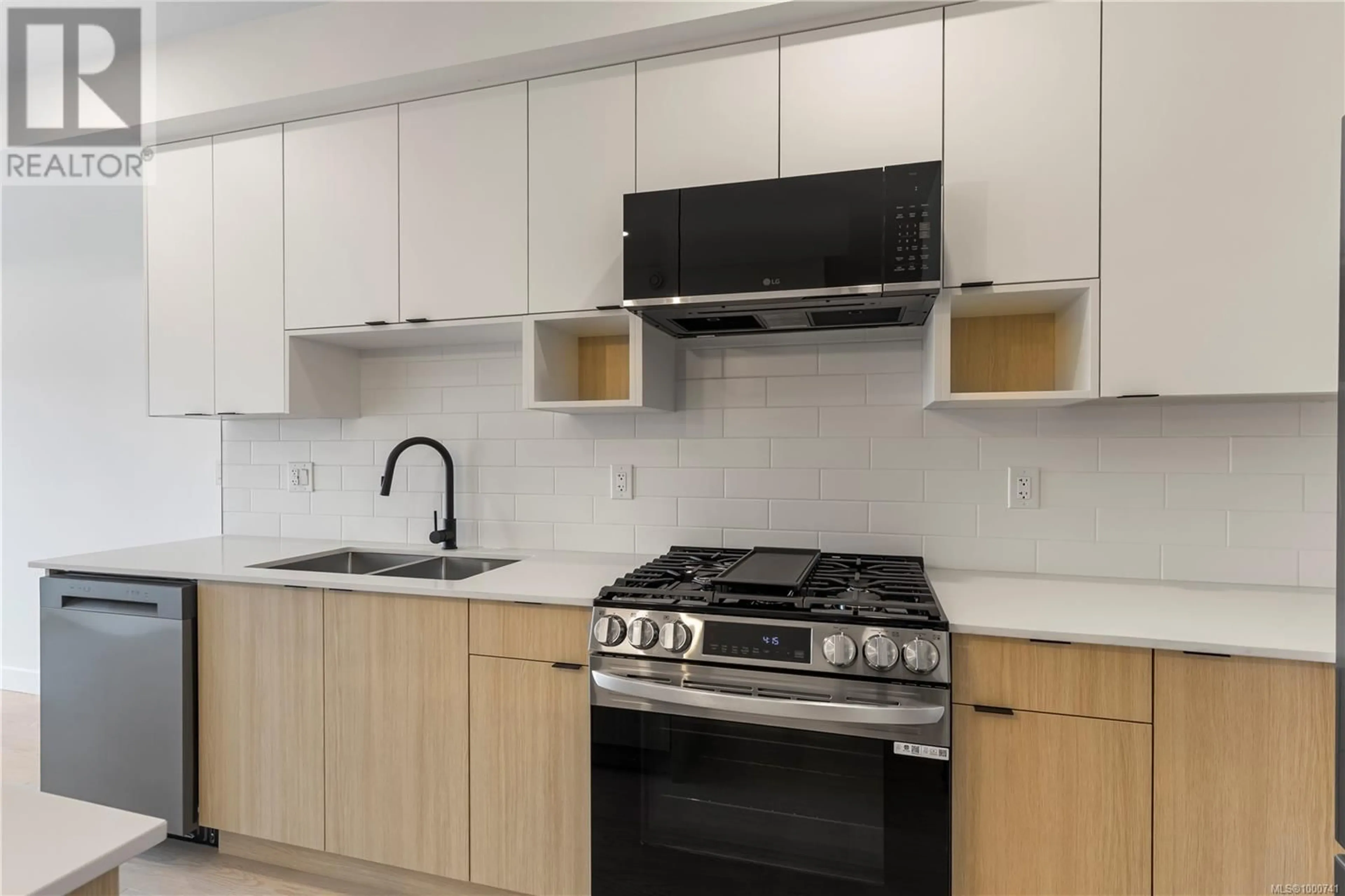 Standard kitchen, unknown for 433 - 2629 MILLSTREAM ROAD, Langford British Columbia V9B3R8