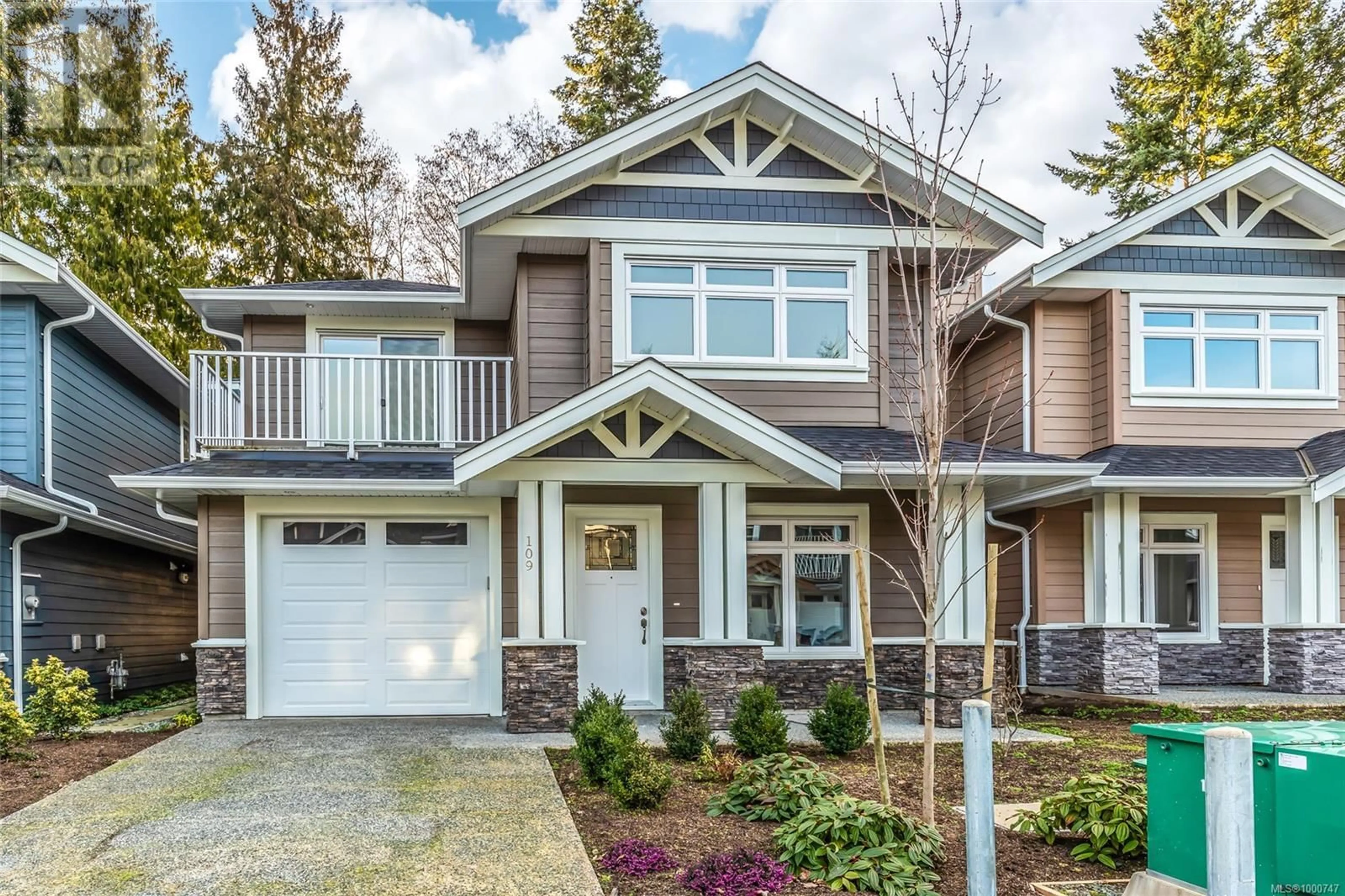 Home with vinyl exterior material, street for 109 - 5160 HAMMOND BAY ROAD, Nanaimo British Columbia V9T5B5