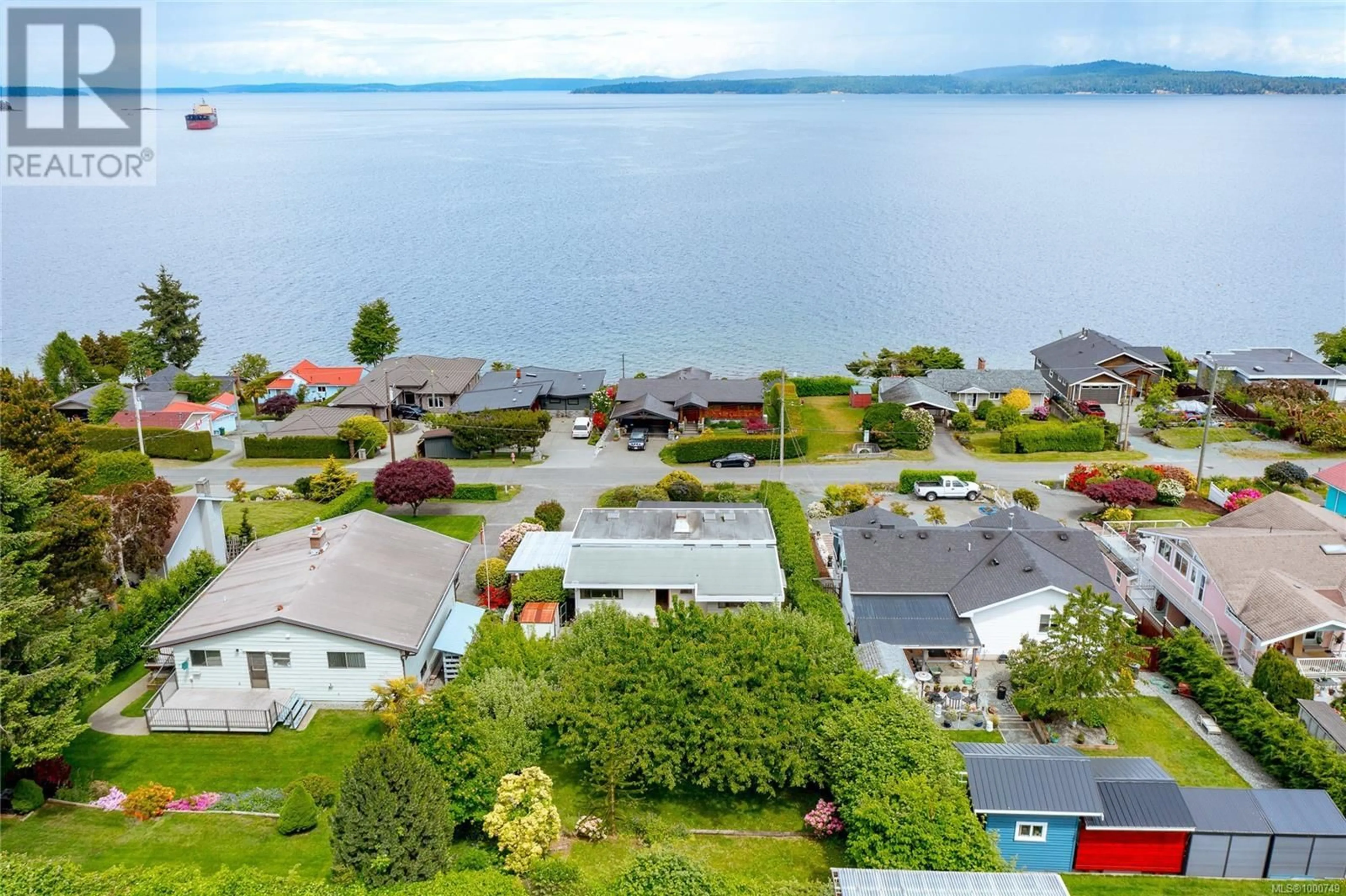 A pic from outside/outdoor area/front of a property/back of a property/a pic from drone, water/lake/river/ocean view for 3702 GARDNER ROAD, Ladysmith British Columbia V9G2A2