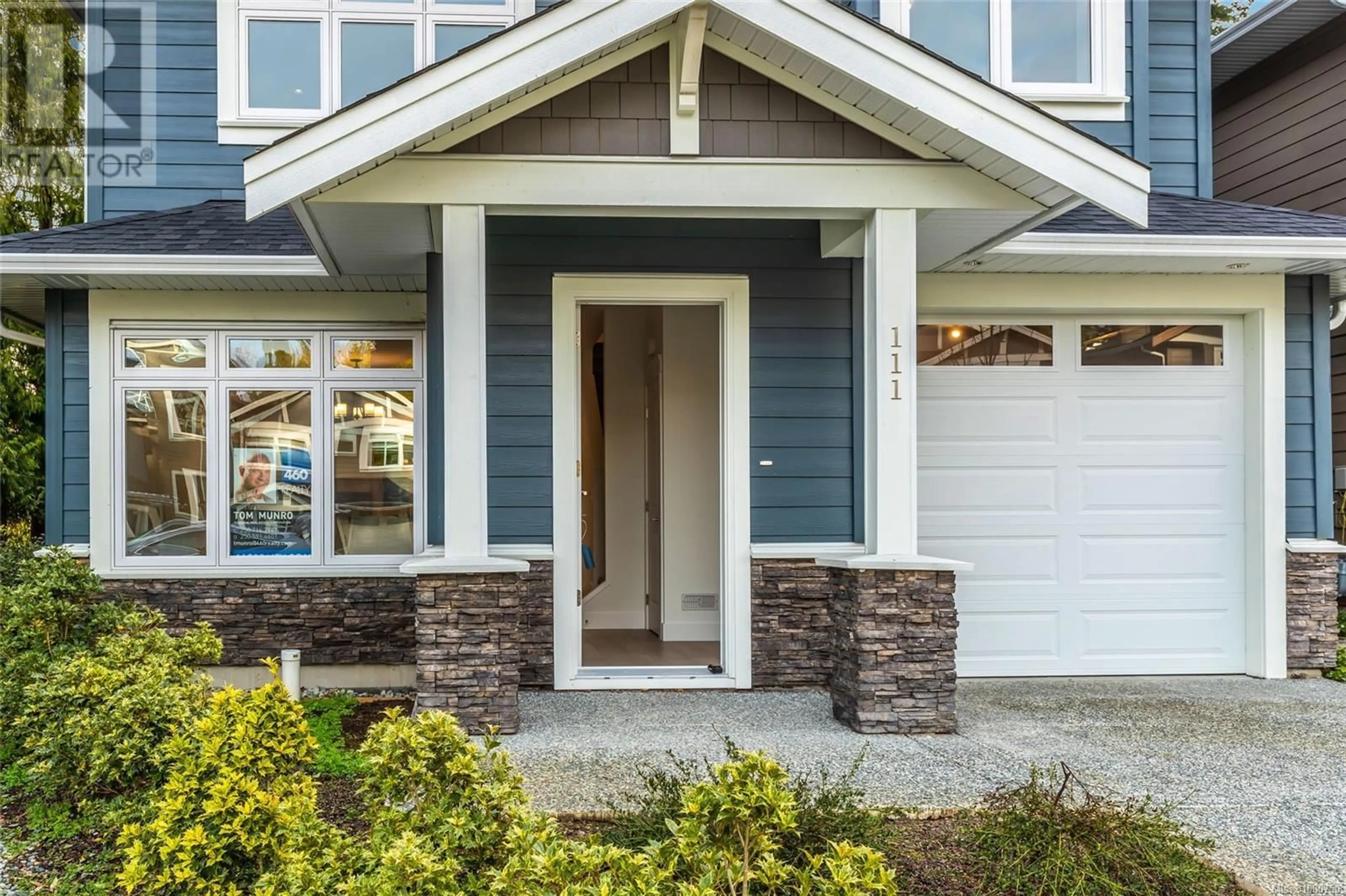 Home with vinyl exterior material, street for 111 - 5160 HAMMOND BAY ROAD, Nanaimo British Columbia V9T5B5