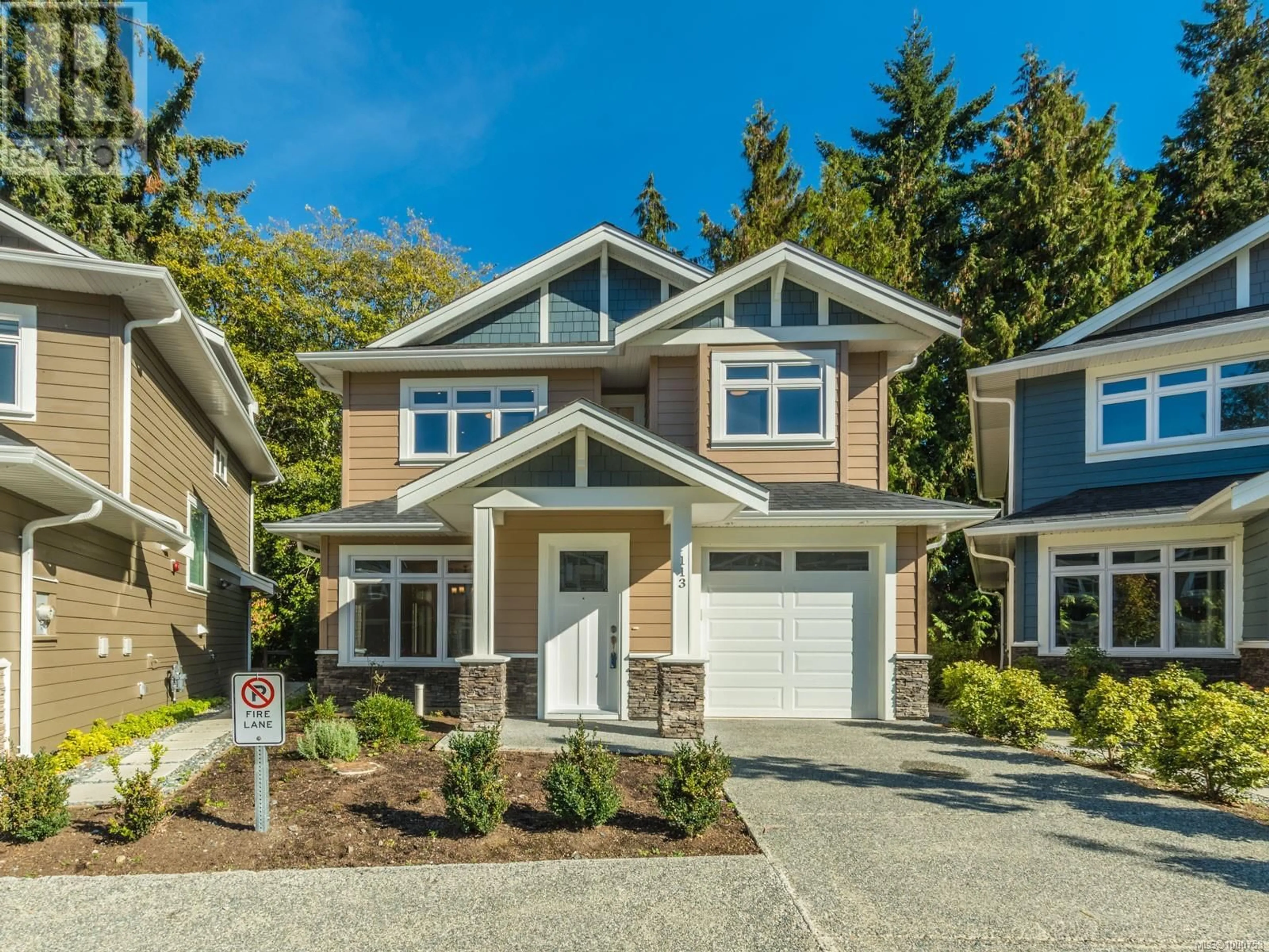 Home with vinyl exterior material, street for 113 - 5160 HAMMOND BAY ROAD, Nanaimo British Columbia V9T5B5