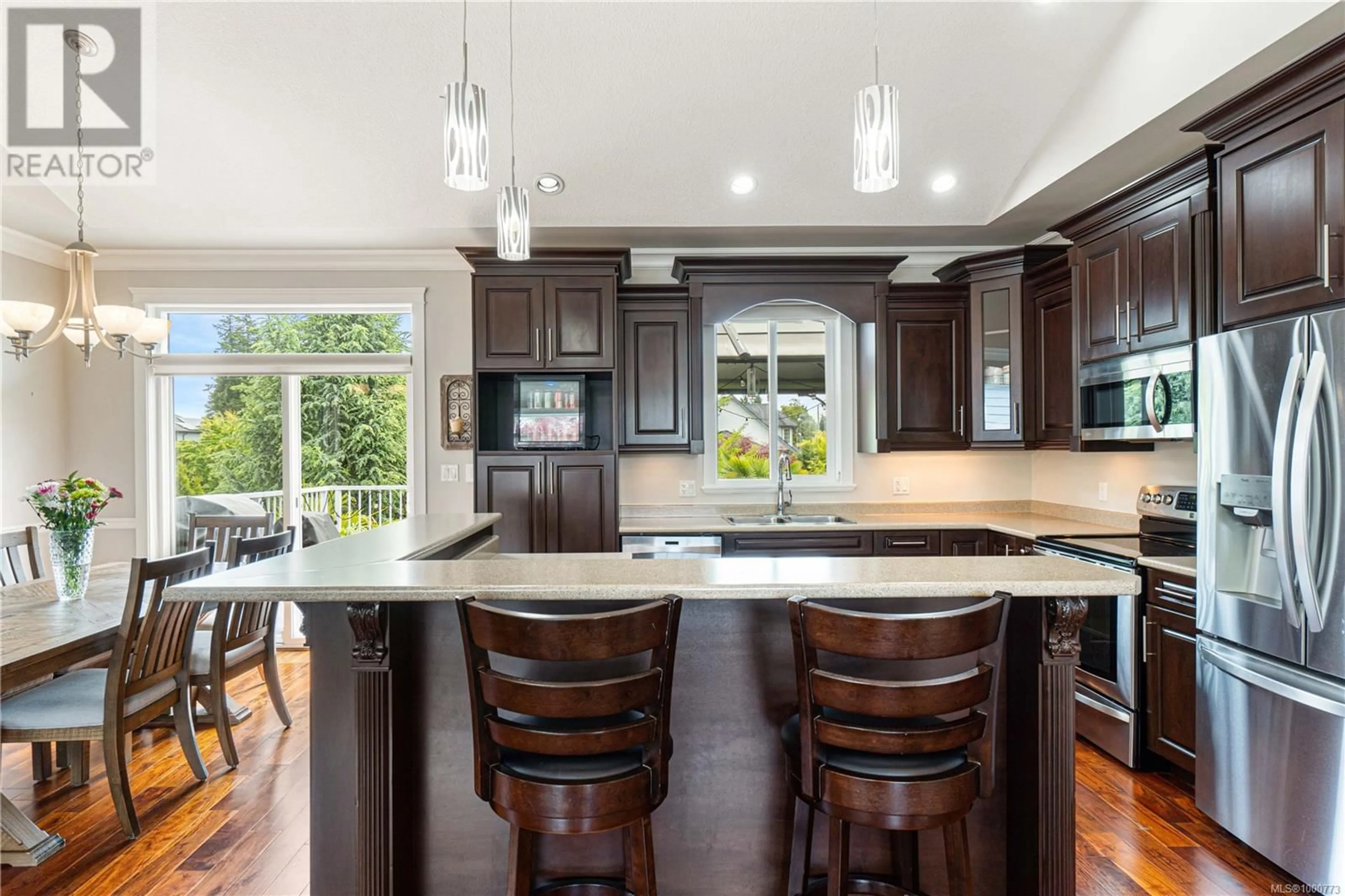 Open concept kitchen, unknown for 106 YON PLACE, Nanaimo British Columbia V9T0G4