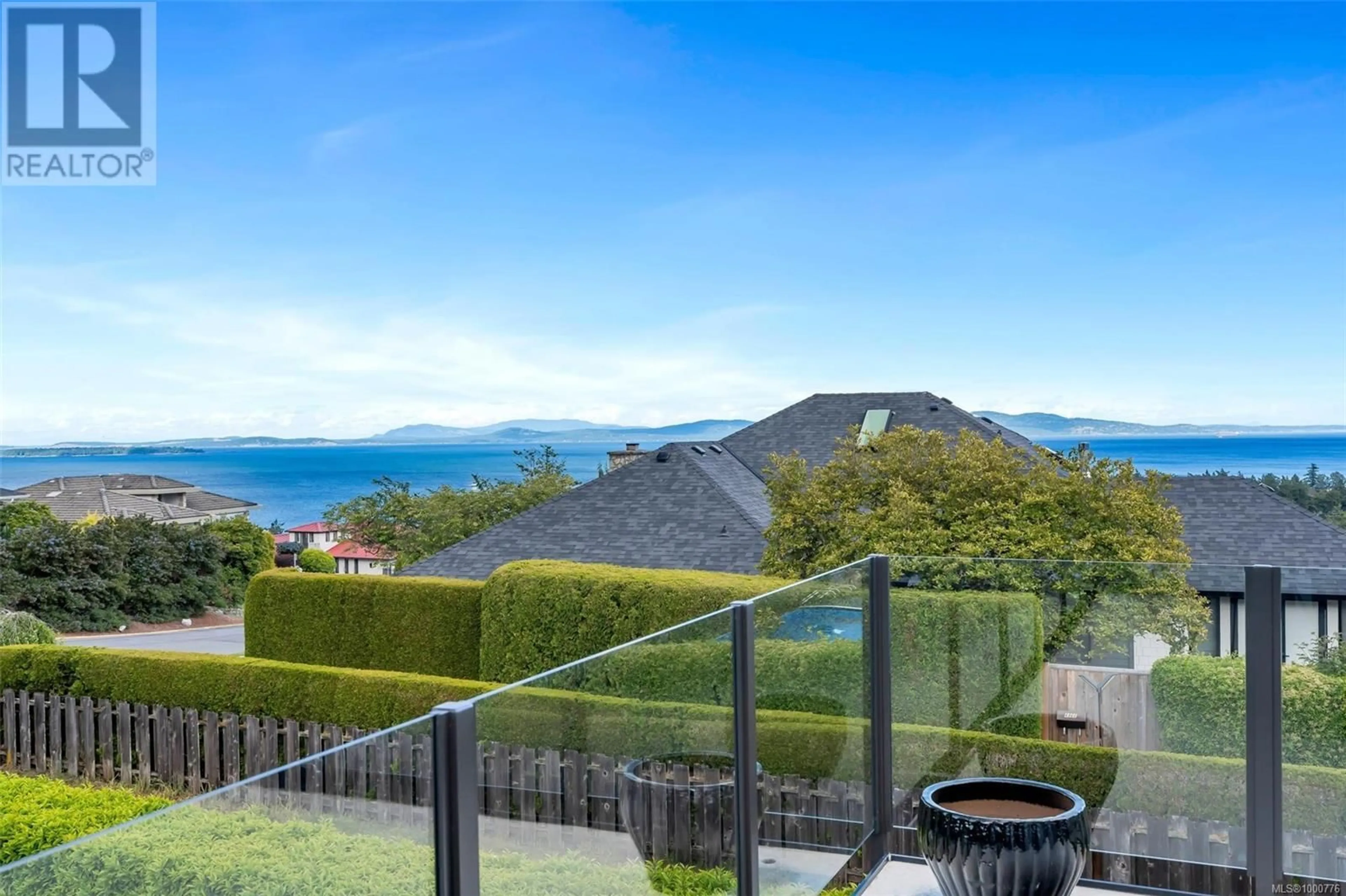 Unknown for 839 GULFVIEW PLACE, Saanich British Columbia V8Y2R6