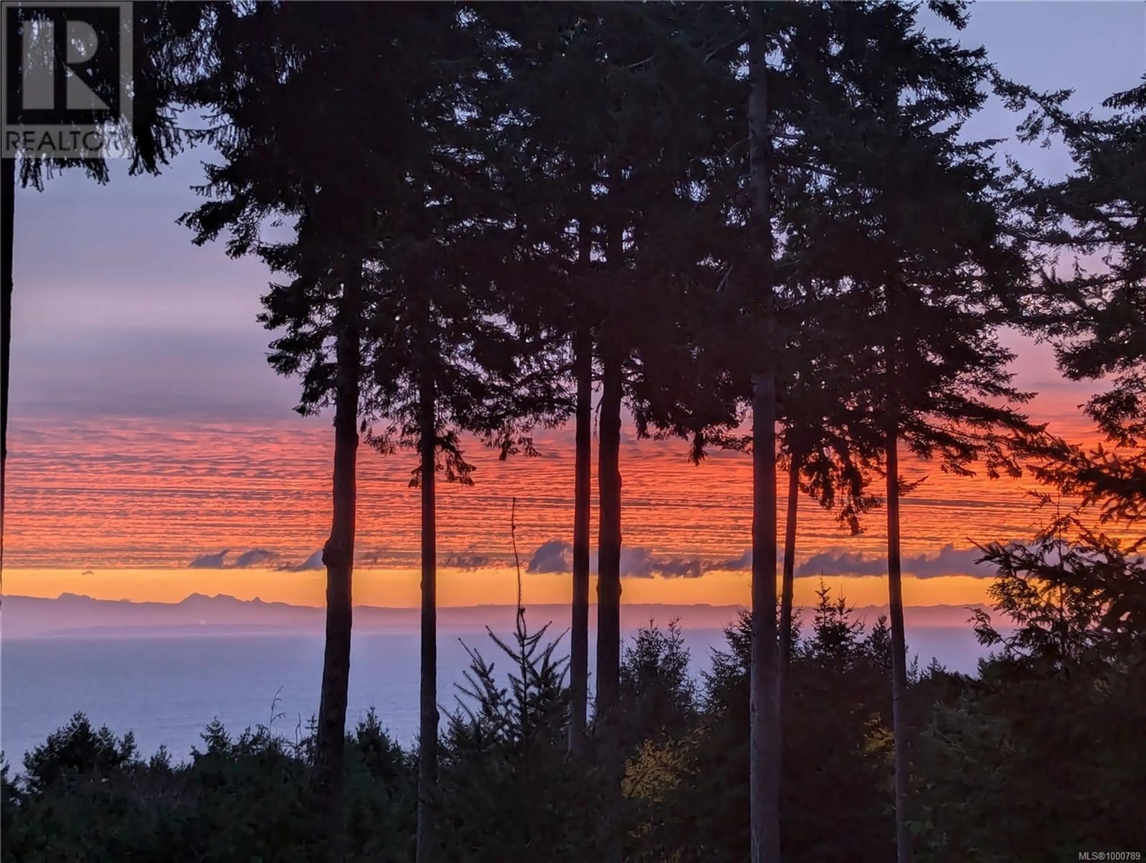 Blurry image for 1432 WILD CHERRY TERRACE, Gabriola Island British Columbia V0R1X5