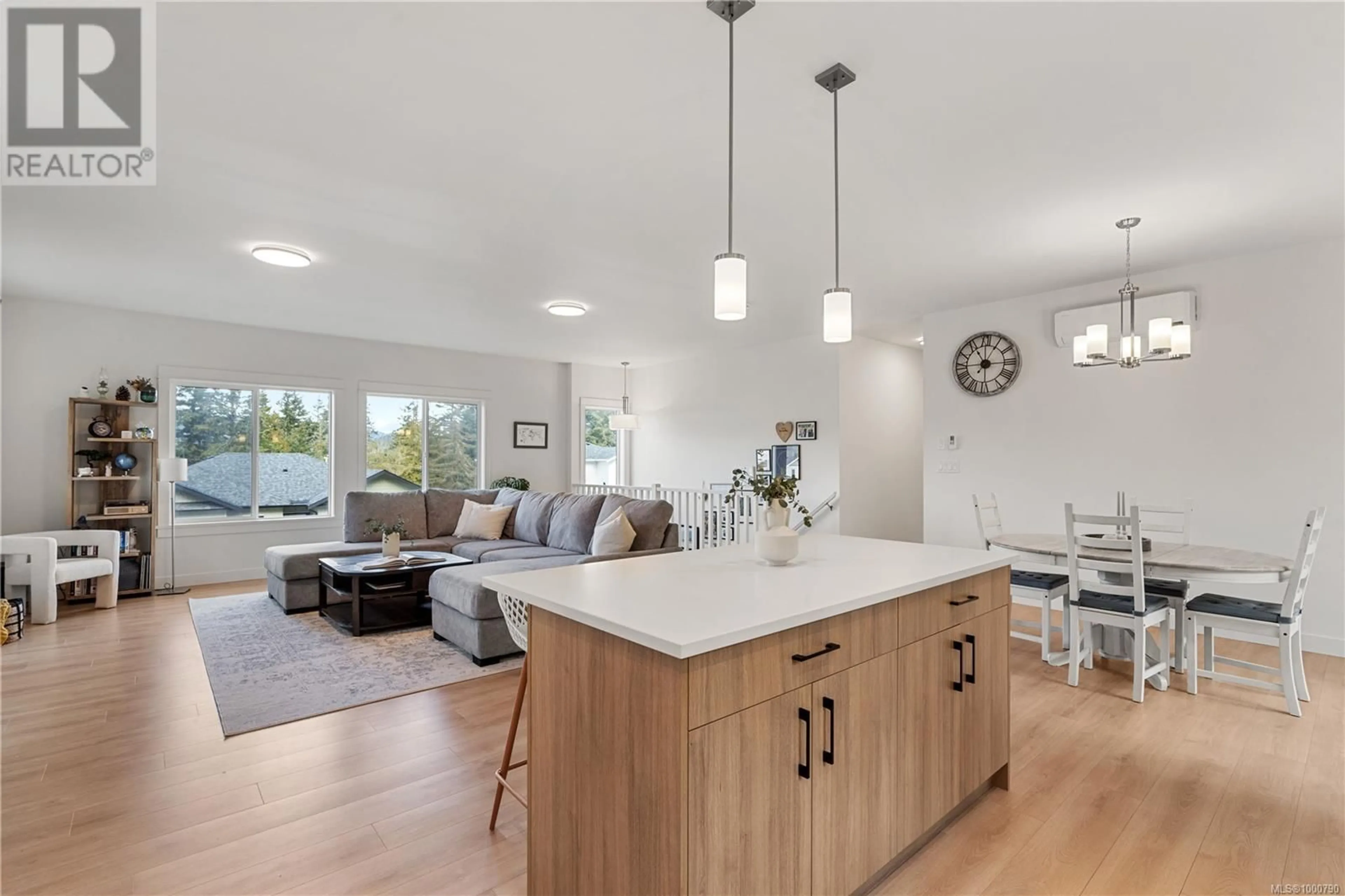 Open concept kitchen, unknown for 837 TOMACK LOOP, Langford British Columbia V9C3X3