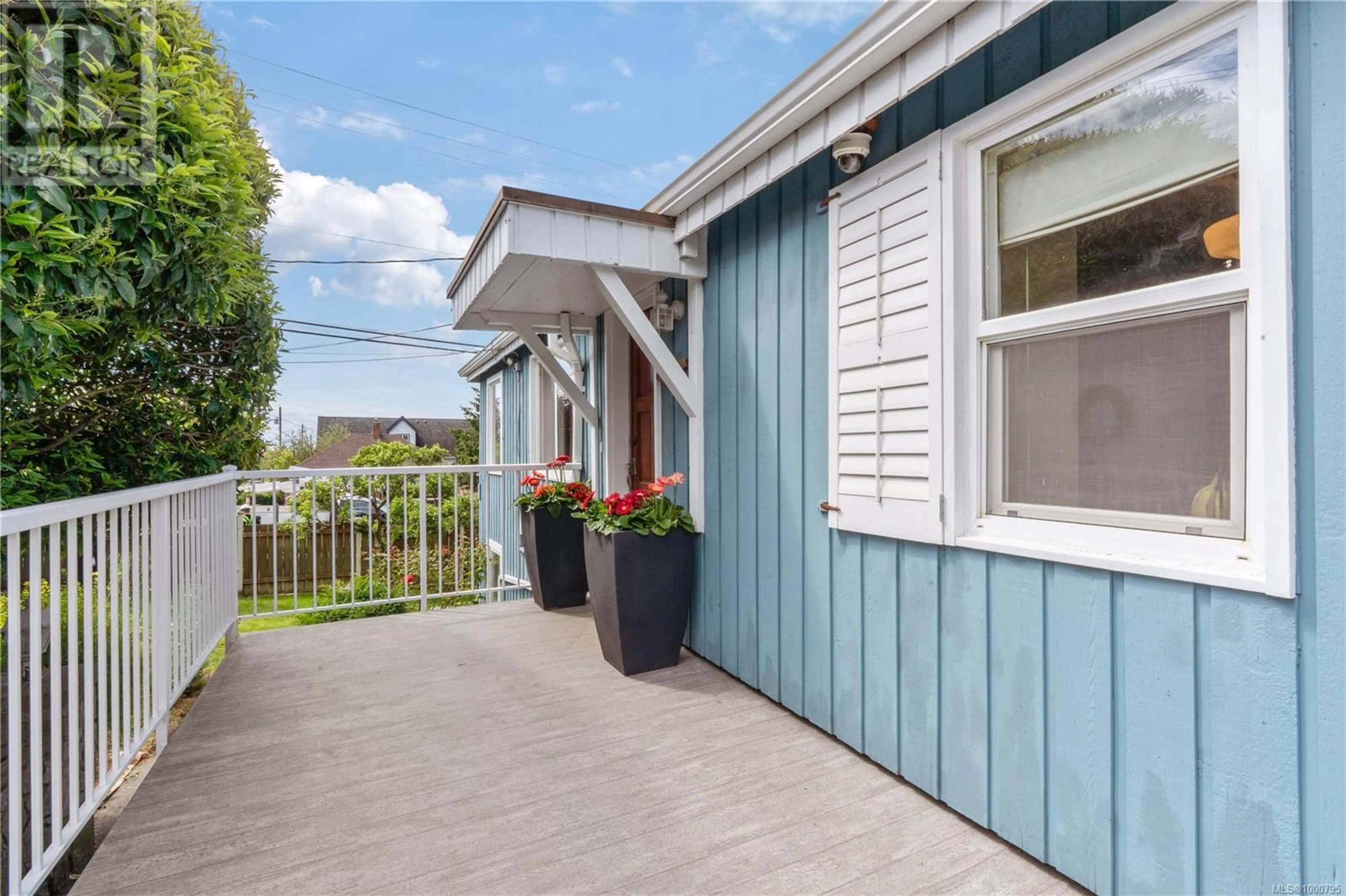 Patio, street for 504 STURDEE STREET, Esquimalt British Columbia V9A6R3