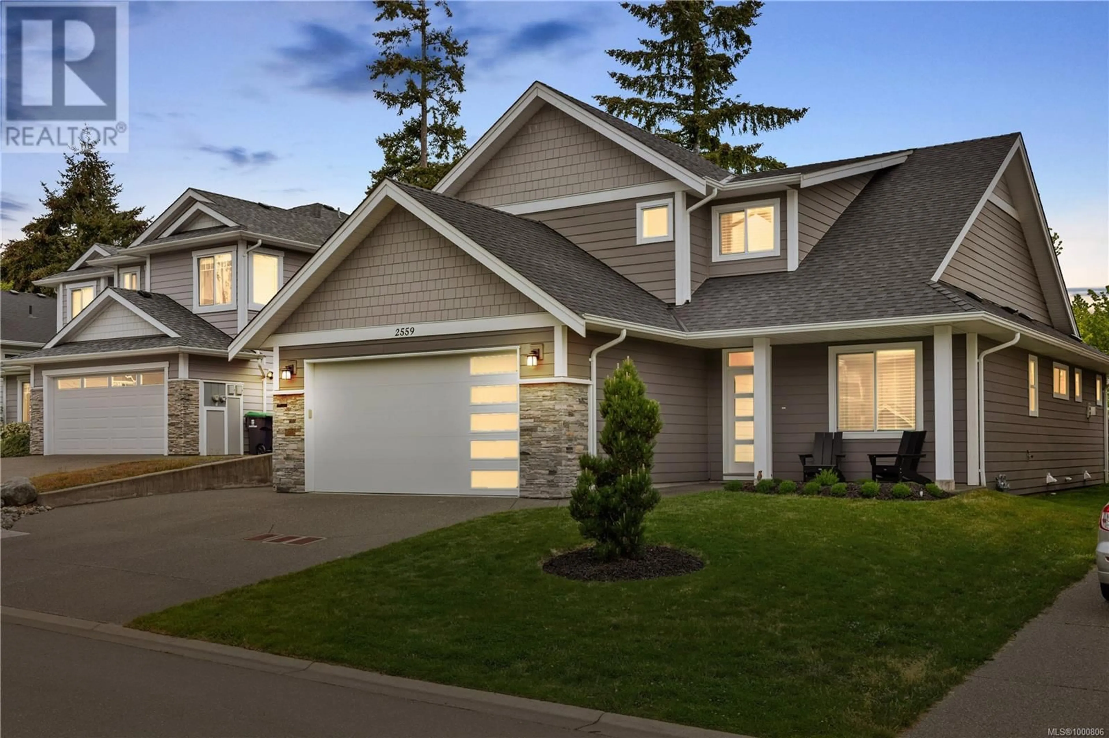 Home with vinyl exterior material, street for 2559 BROOKFIELD DRIVE, Courtenay British Columbia V9N0E6