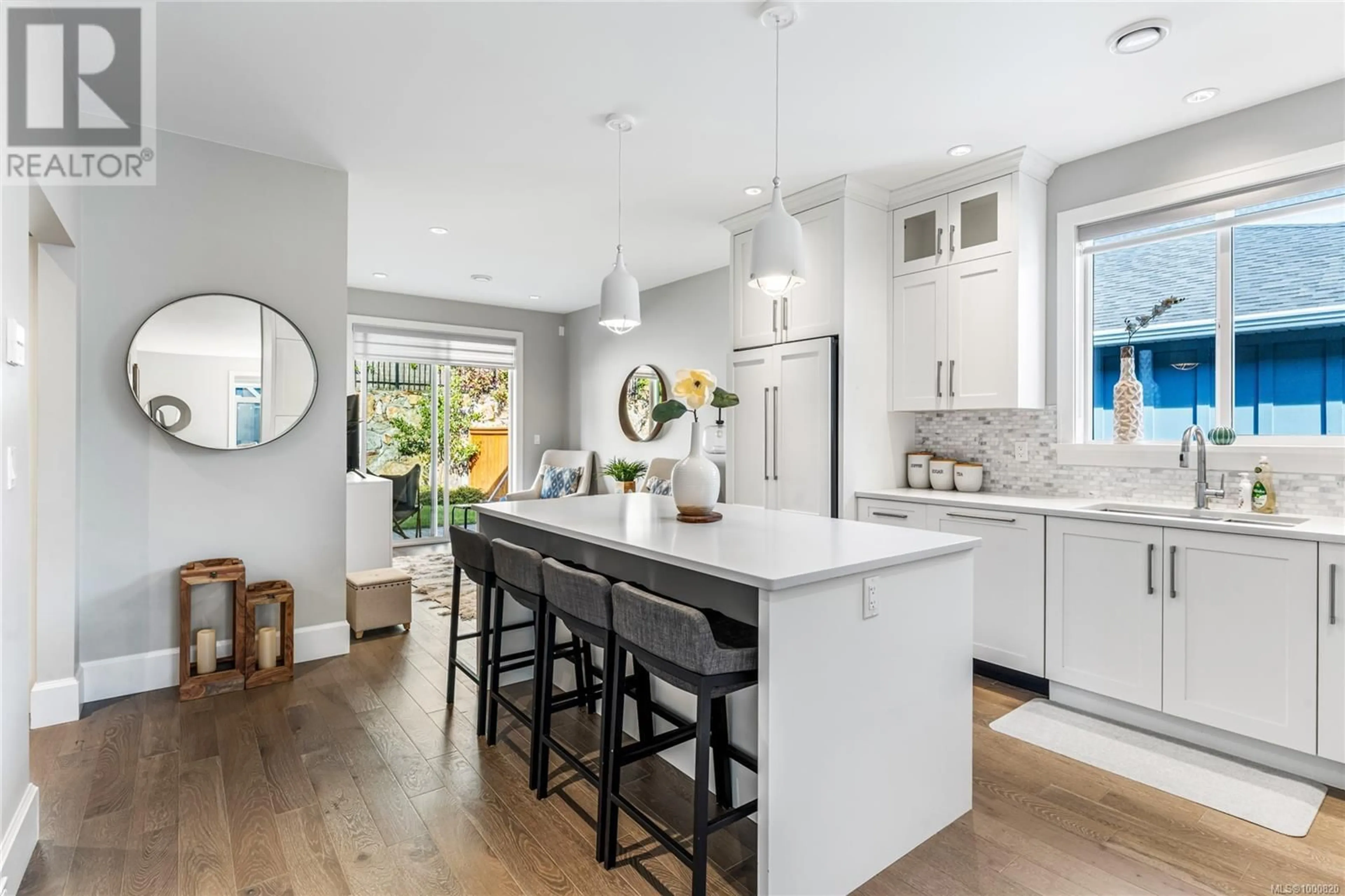 Open concept kitchen, ceramic/tile floor for 1230 FLINT AVENUE, Langford British Columbia V9B0T9