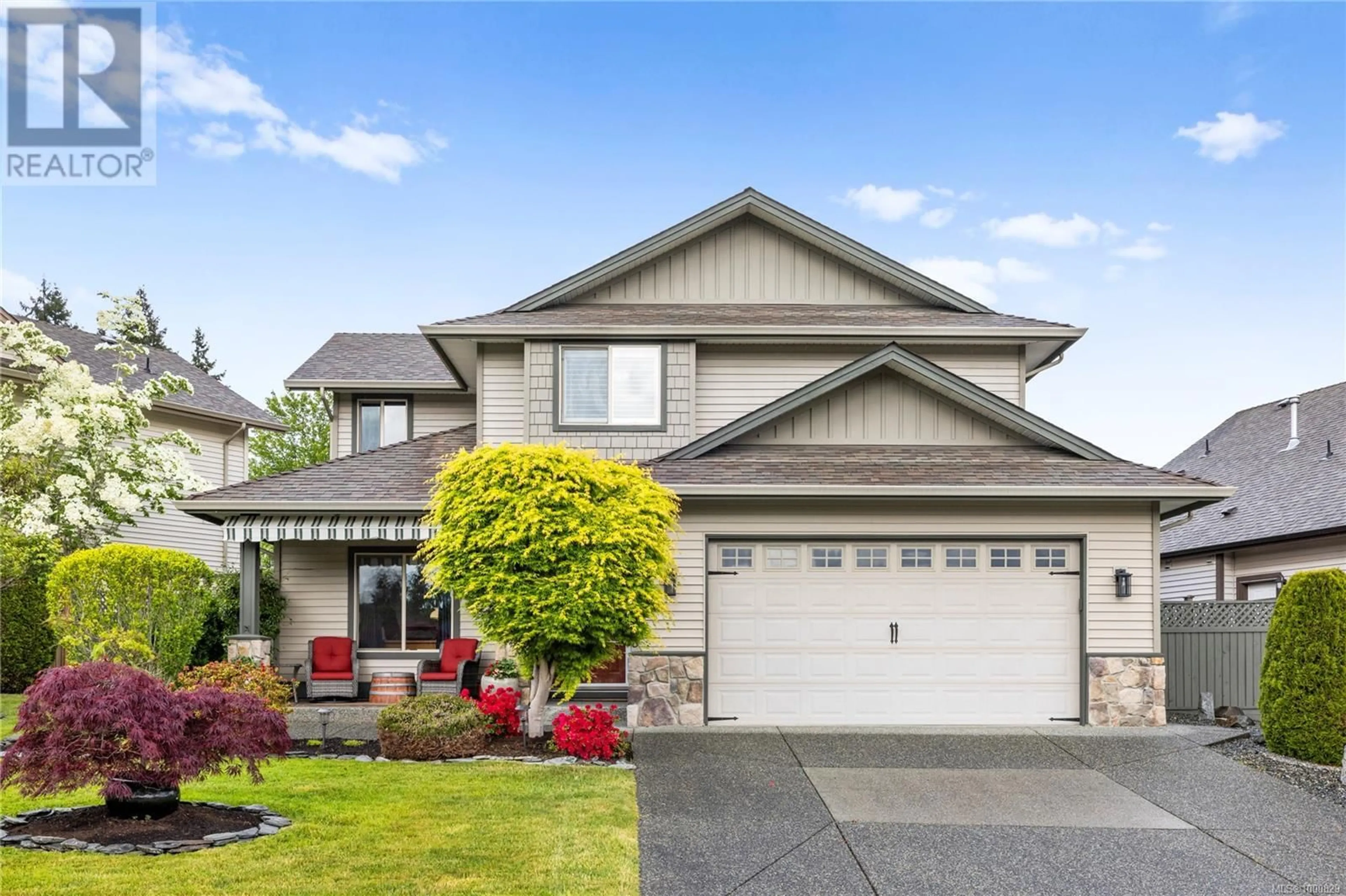 Home with vinyl exterior material, street for 5878 REDWING CRESCENT, Nanaimo British Columbia V9T6H9