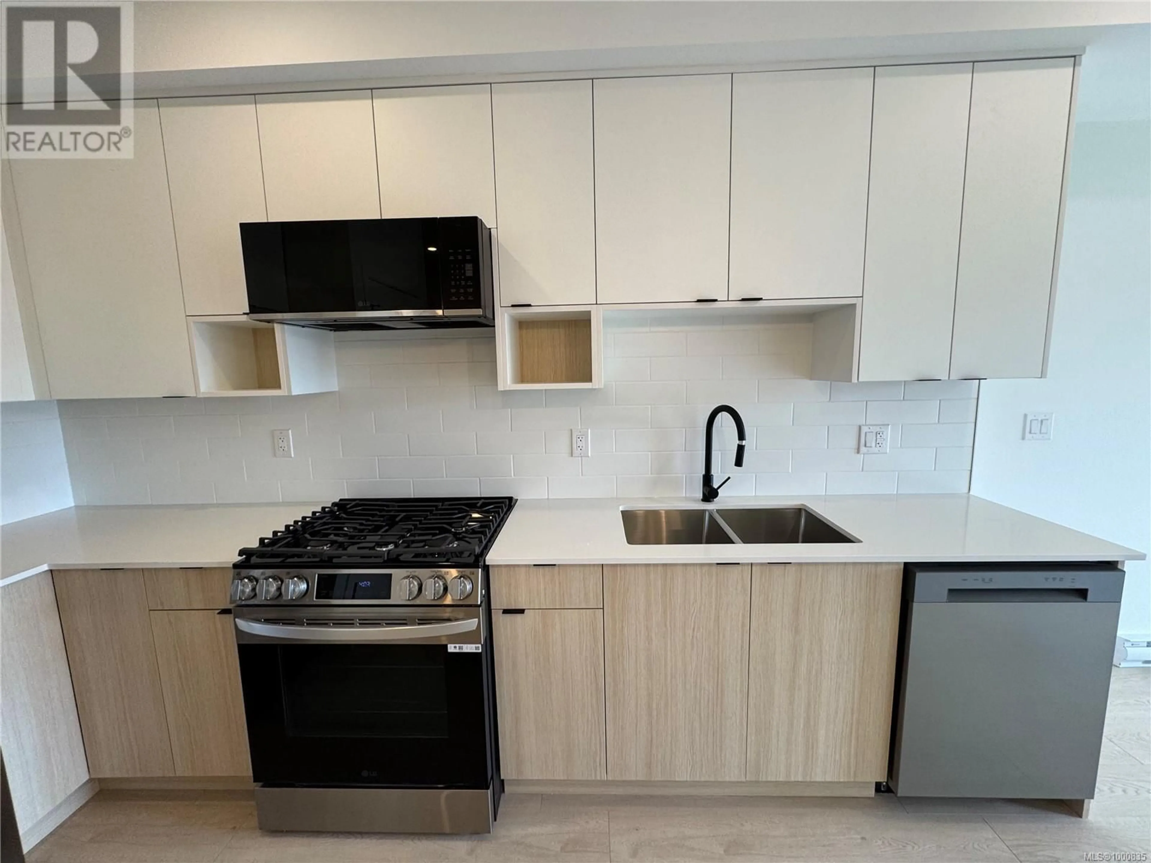 Standard kitchen, unknown for 608 - 2629 MILLSTREAM ROAD, Langford British Columbia V9B3R8