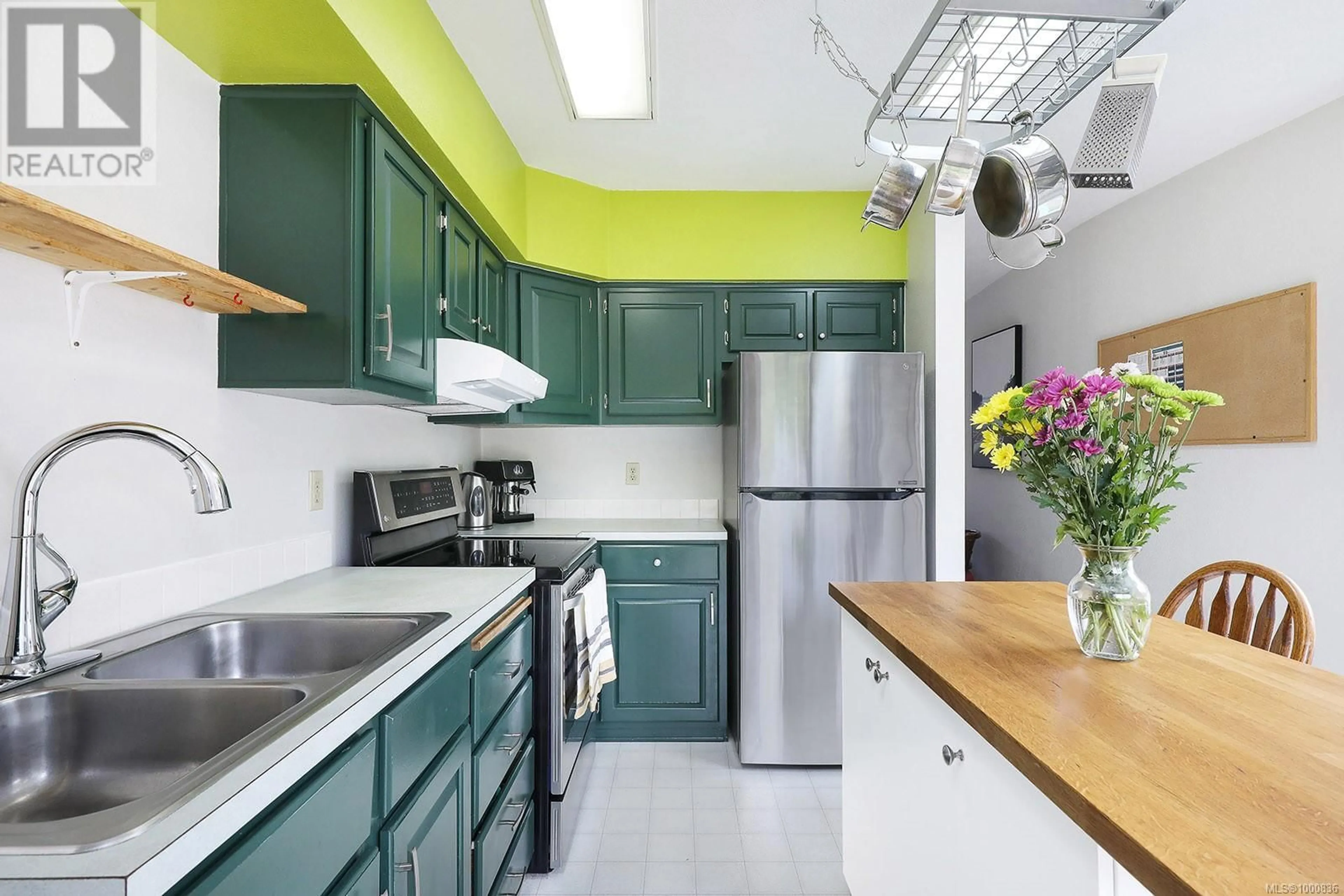 Standard kitchen, unknown for A - 1680 BURGESS ROAD, Courtenay British Columbia V9N5W8