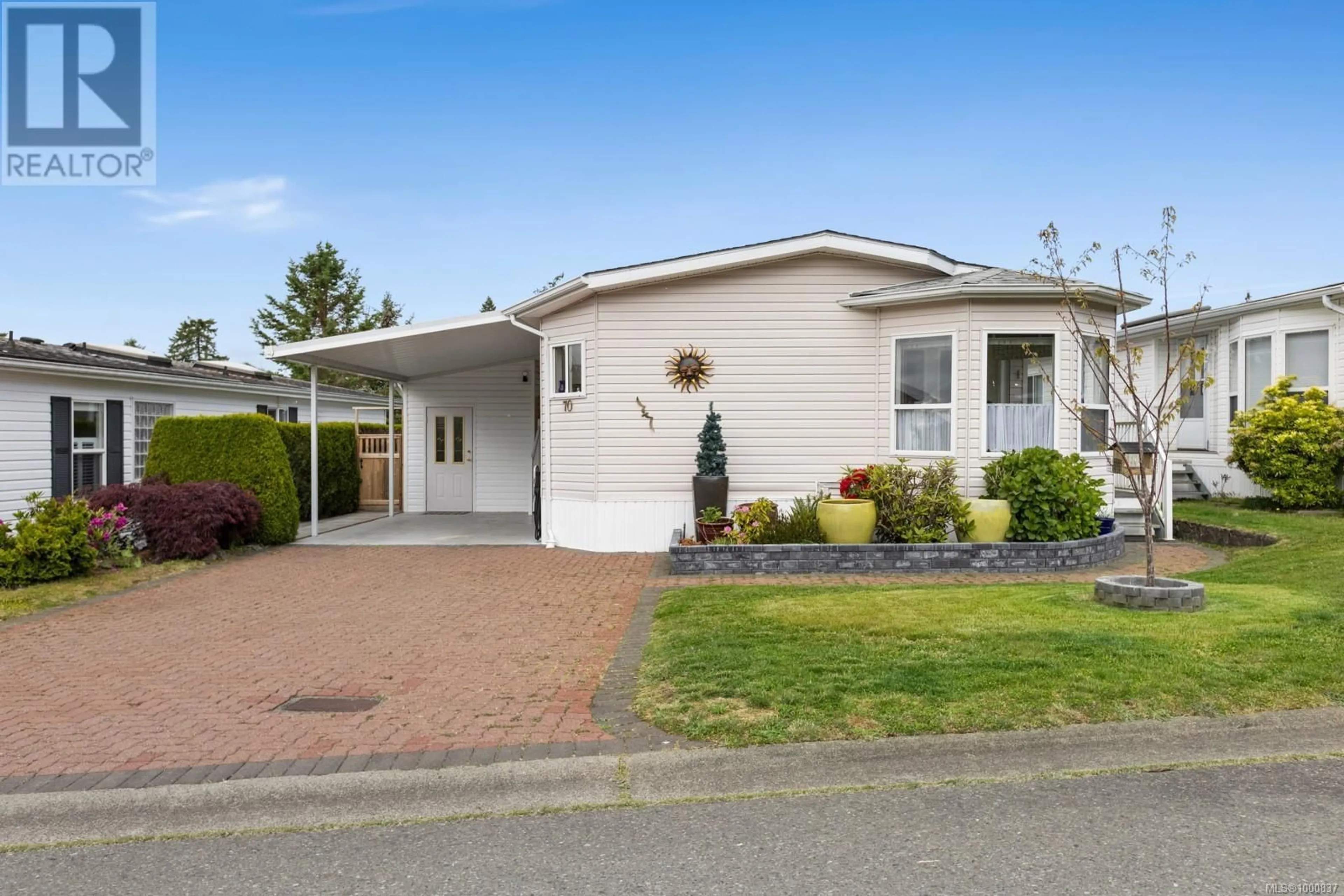Home with vinyl exterior material, street for 70 - 1927 TZOUHALEM ROAD, Duncan British Columbia V9L5K5