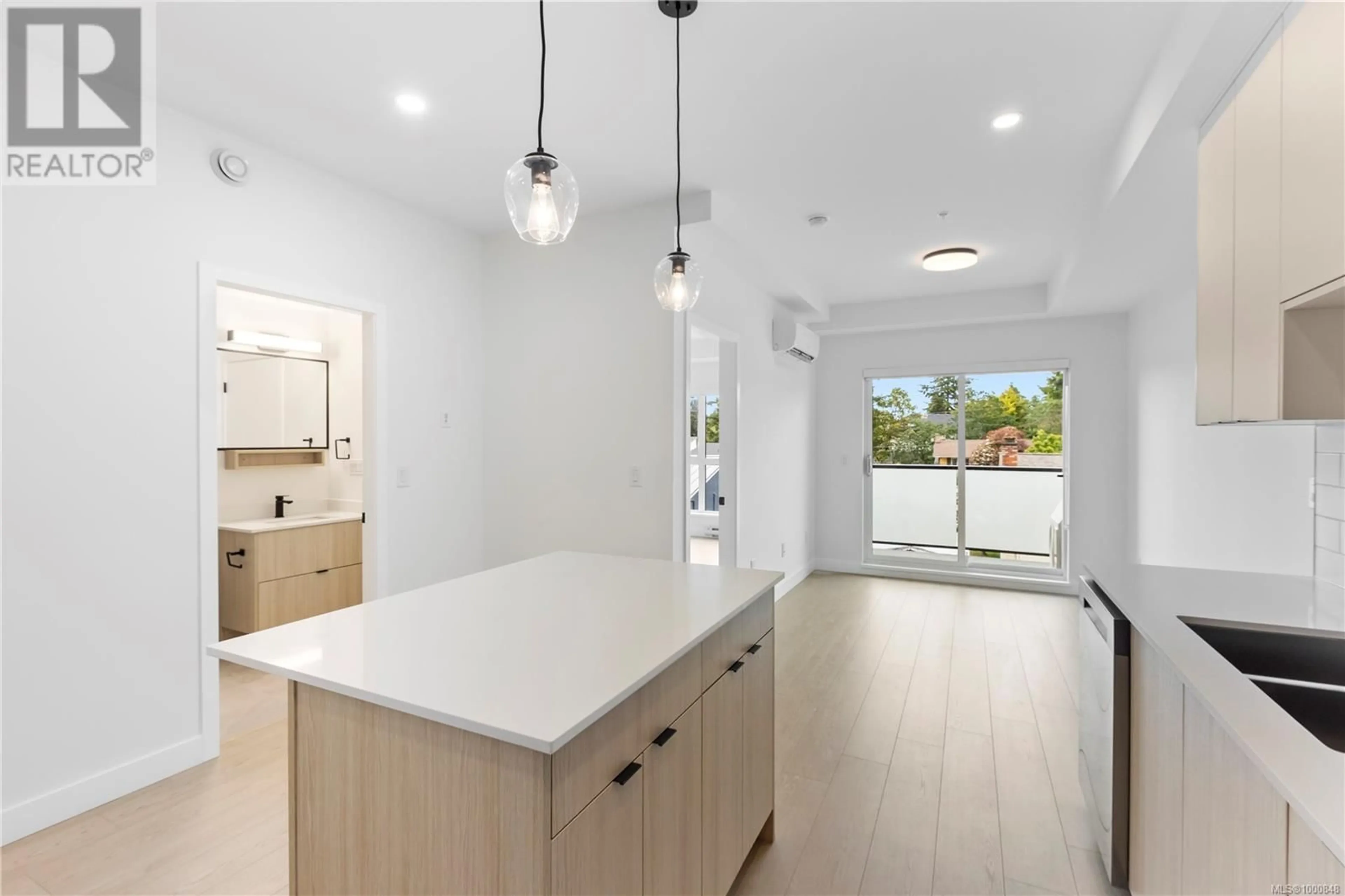 Open concept kitchen, ceramic/tile floor for 315 - 2629 MILLSTREAM ROAD, Langford British Columbia V9B3R8