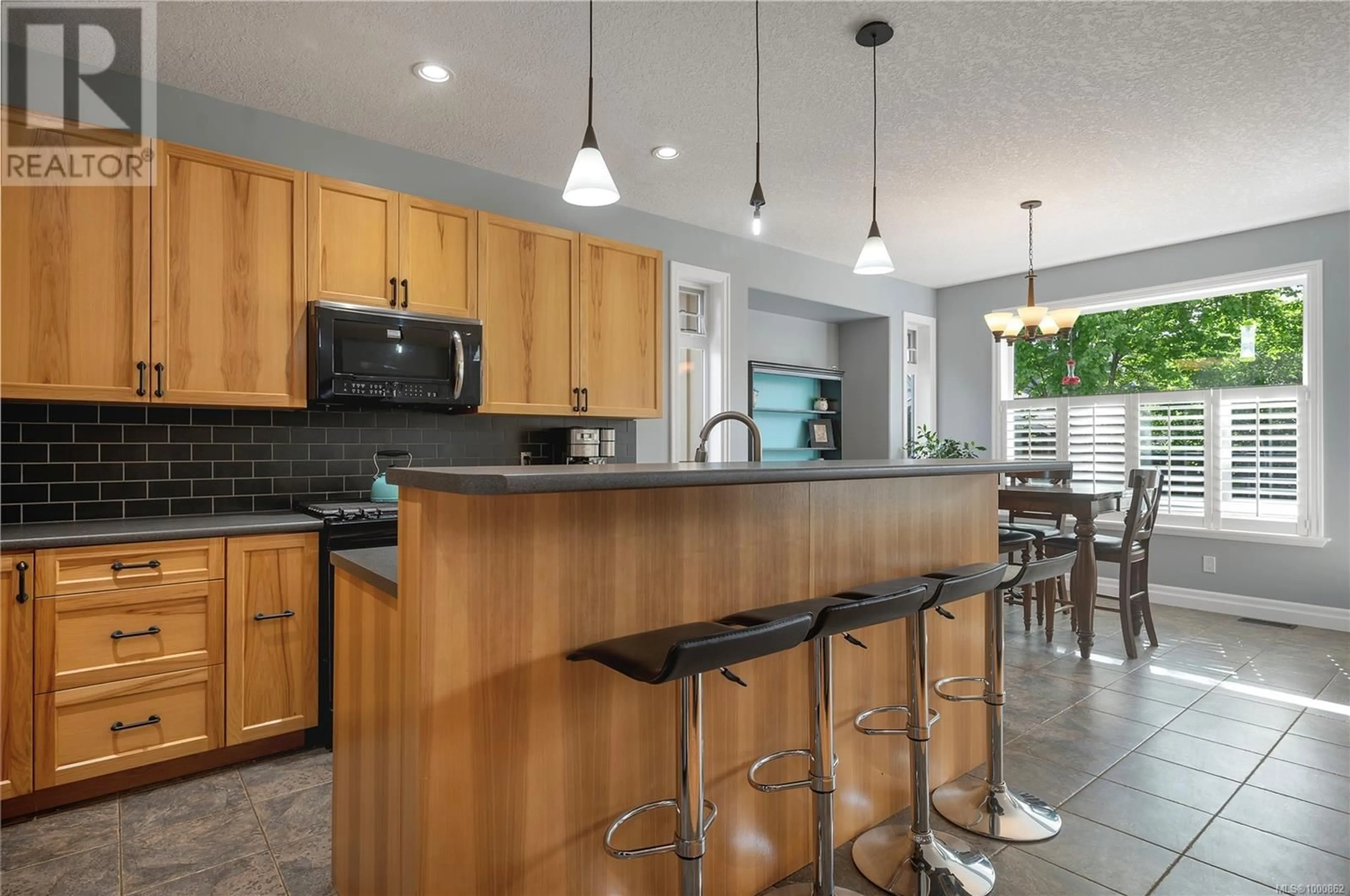 Open concept kitchen, unknown for 369 SERENITY DRIVE, Campbell River British Columbia V9W0A7