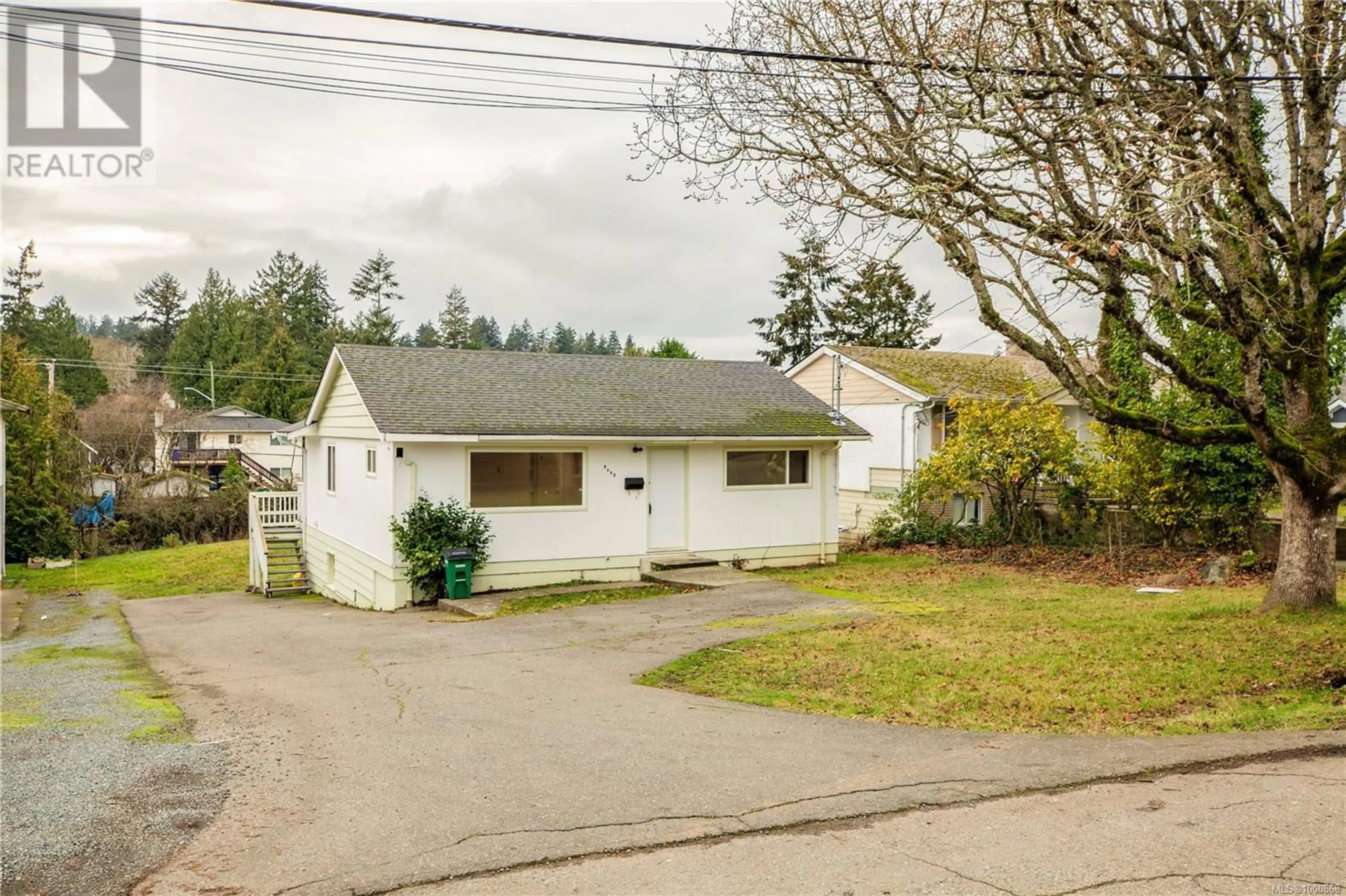 Unknown for 4068 GRANGE ROAD, Saanich British Columbia V8Z4V5