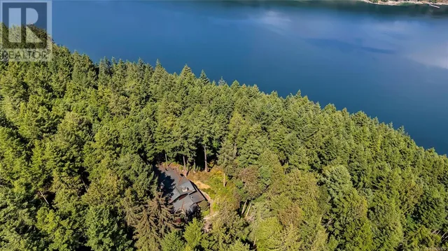 260 LITTLE MOUNTAIN ROAD, Salt Spring 5
